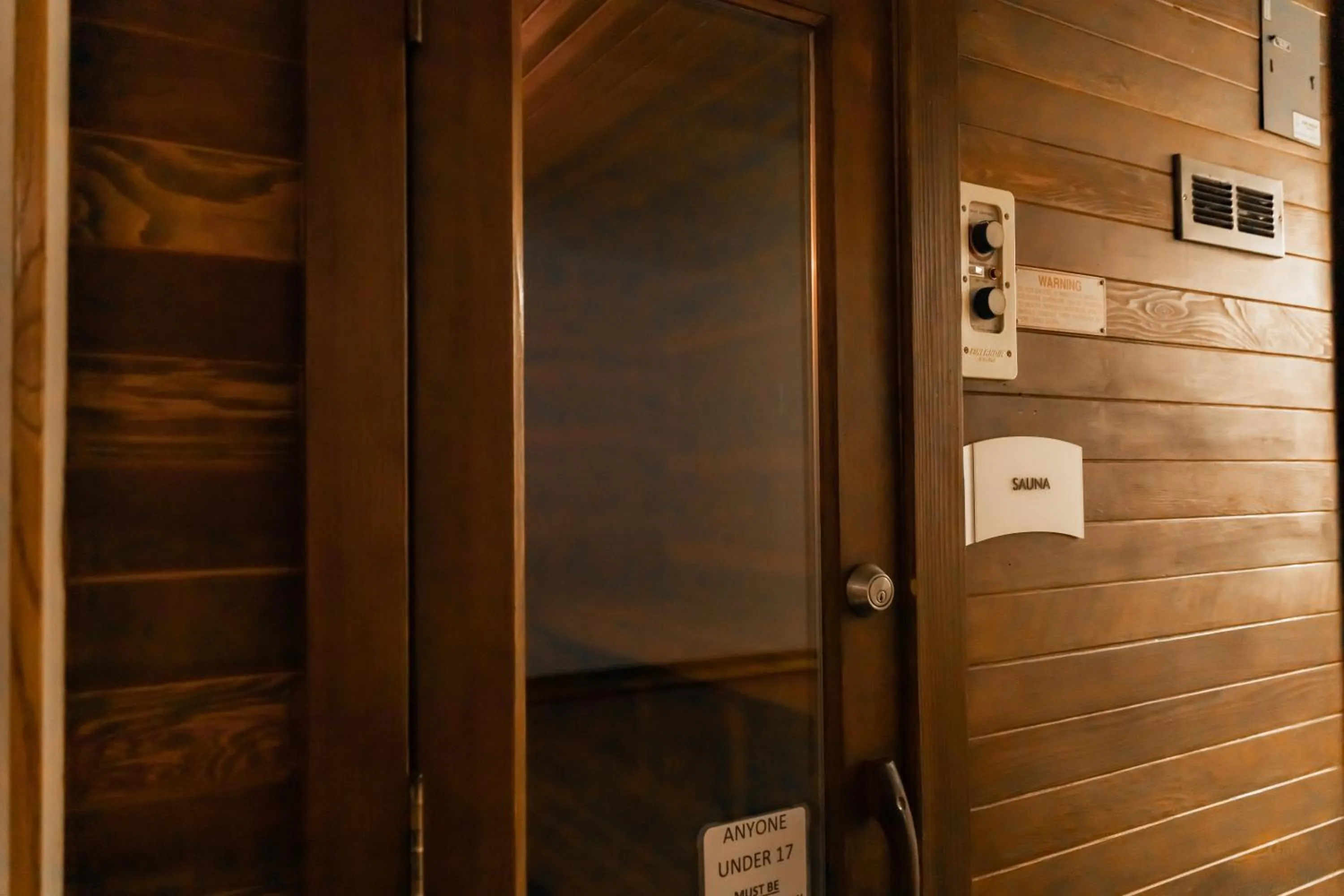 Sauna in Quality Inn