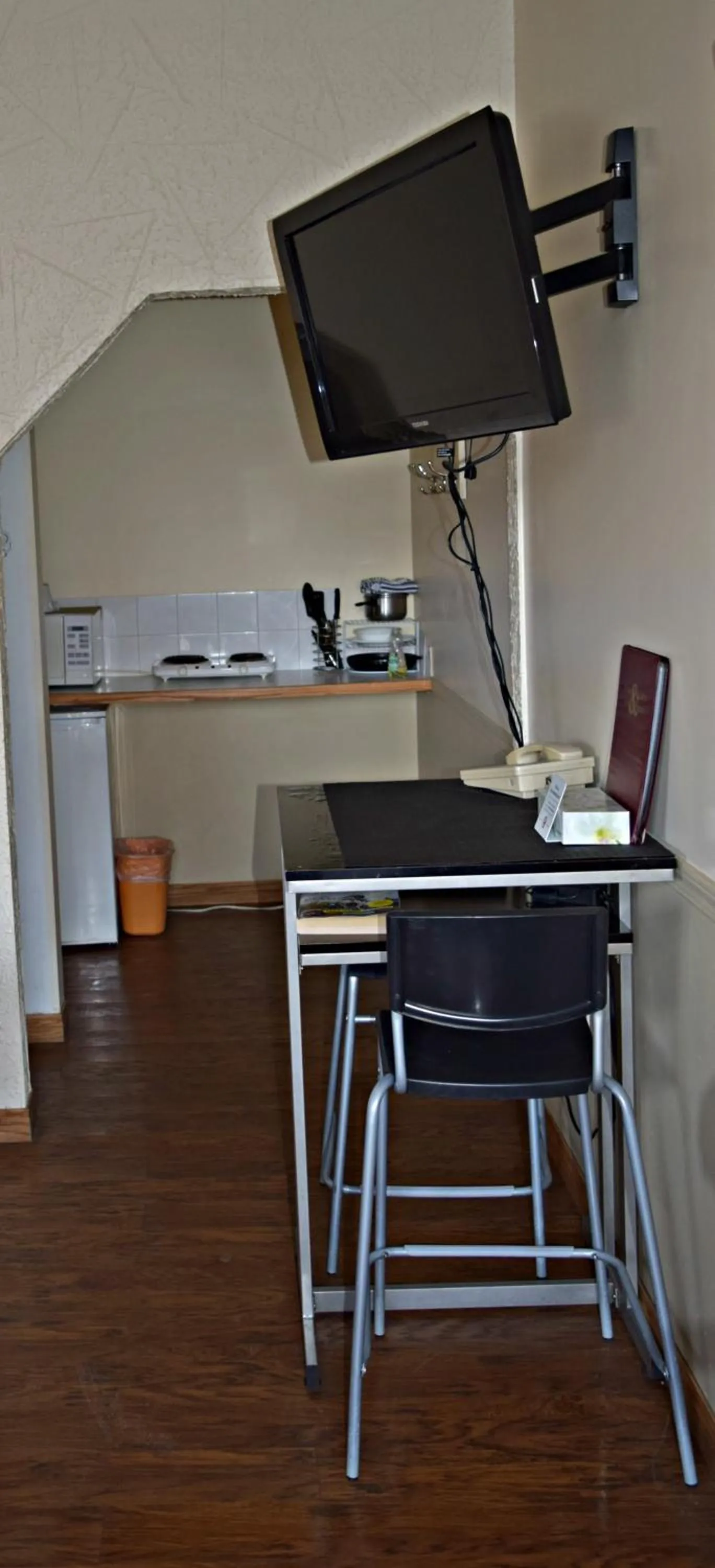 Centre Suite Inns Motel