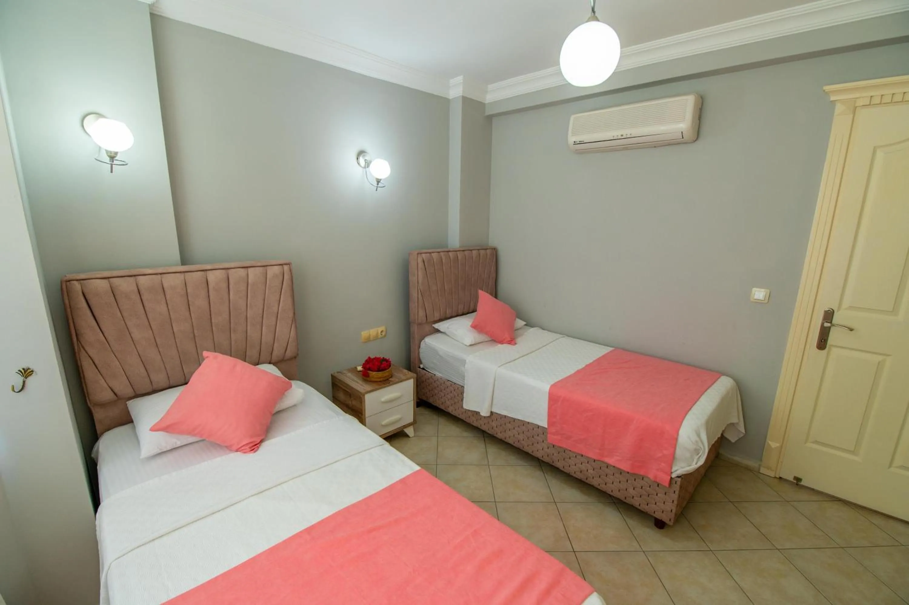 Bed in Sunset Beach Club Aqualettings Oyster 5