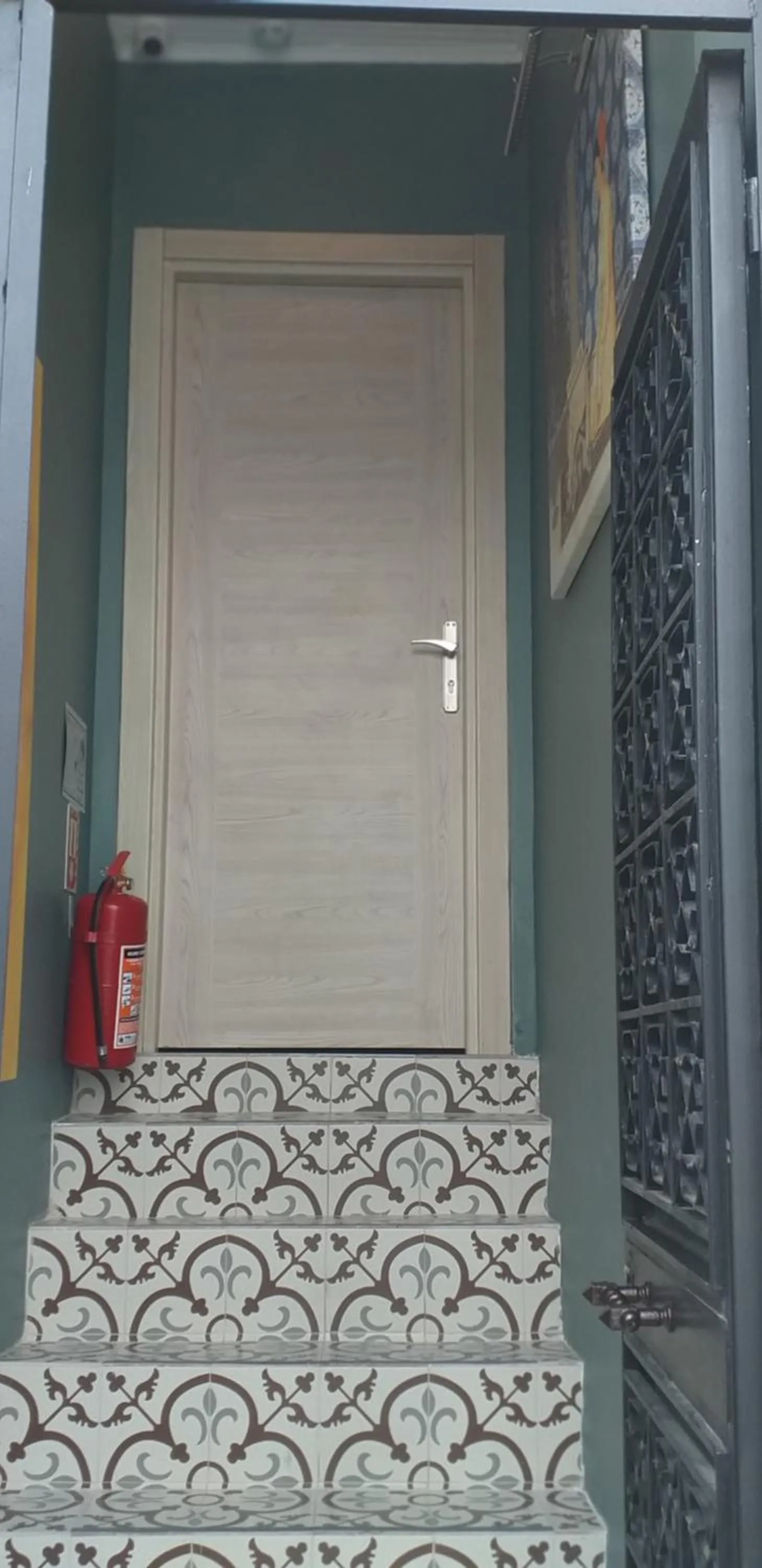 Facade/entrance in Sultans Royal Hotel