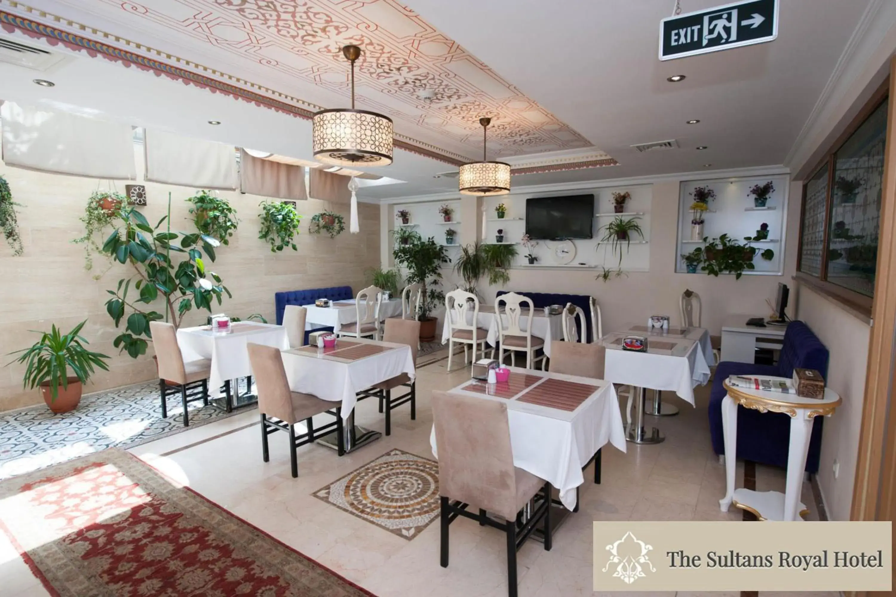 Restaurant/places to eat in Sultans Royal Hotel Restaurant/places to eat in Sultans Royal Hotel
