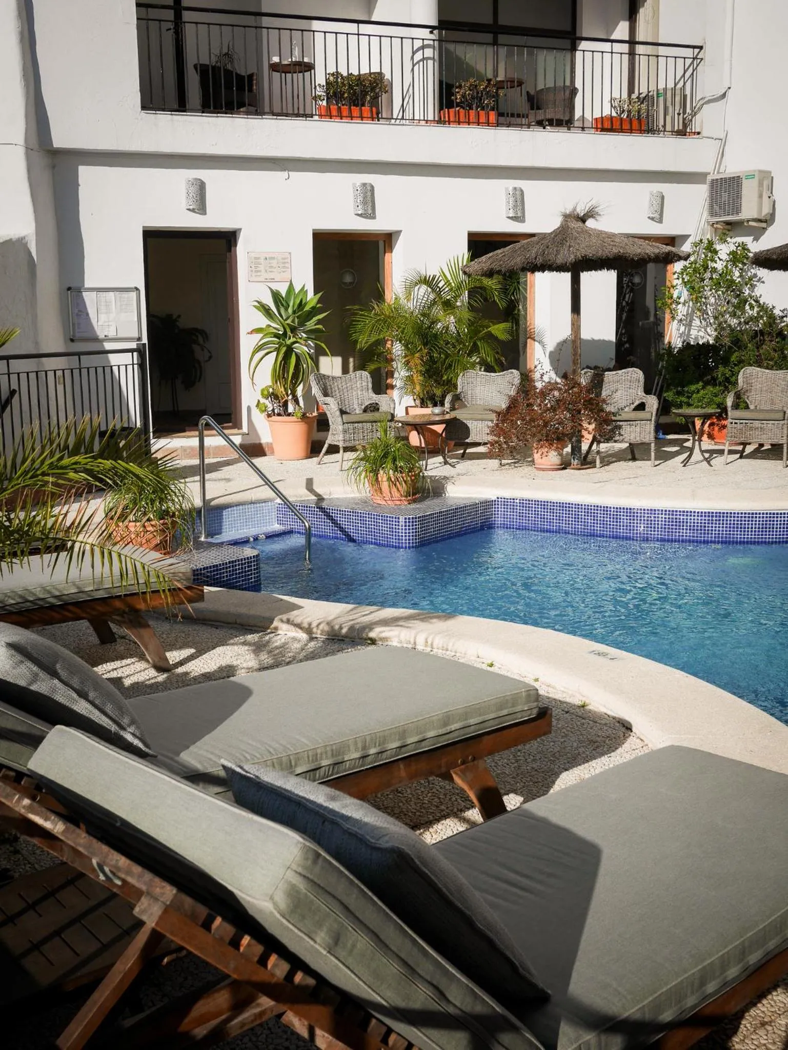 Property building in Las Palmeras del Califa