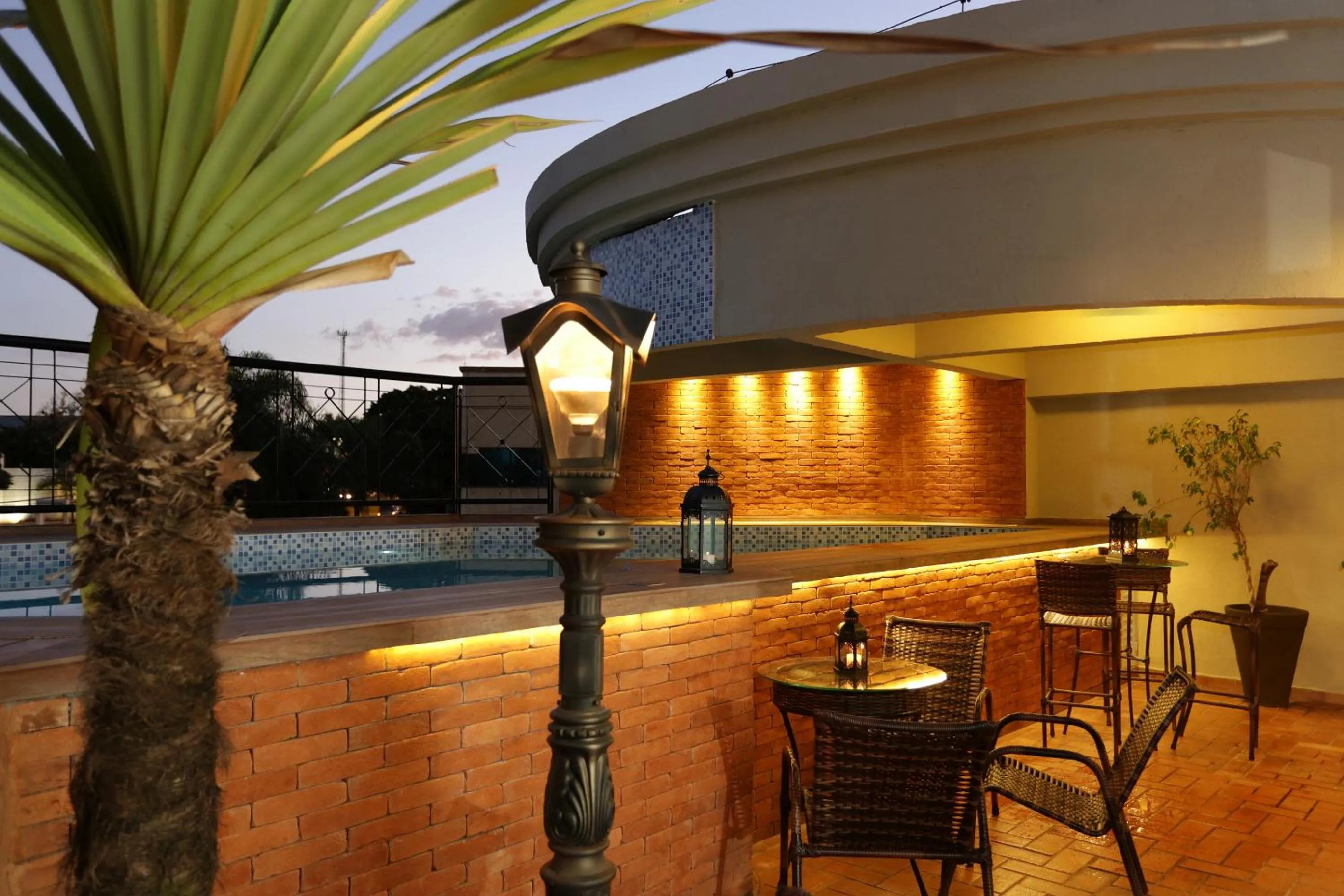 Swimming pool in Oasis Plaza Hotel