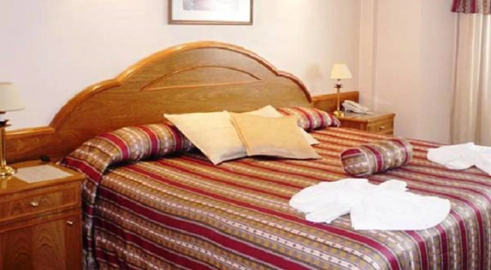 Bed in Hotel Tronador