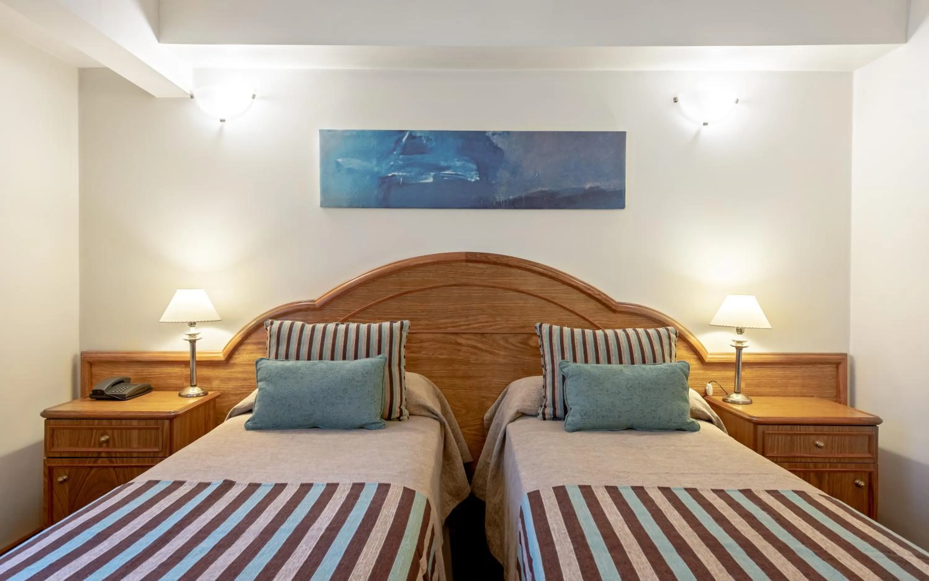 Photo of the whole room, Bed in Hotel Tronador