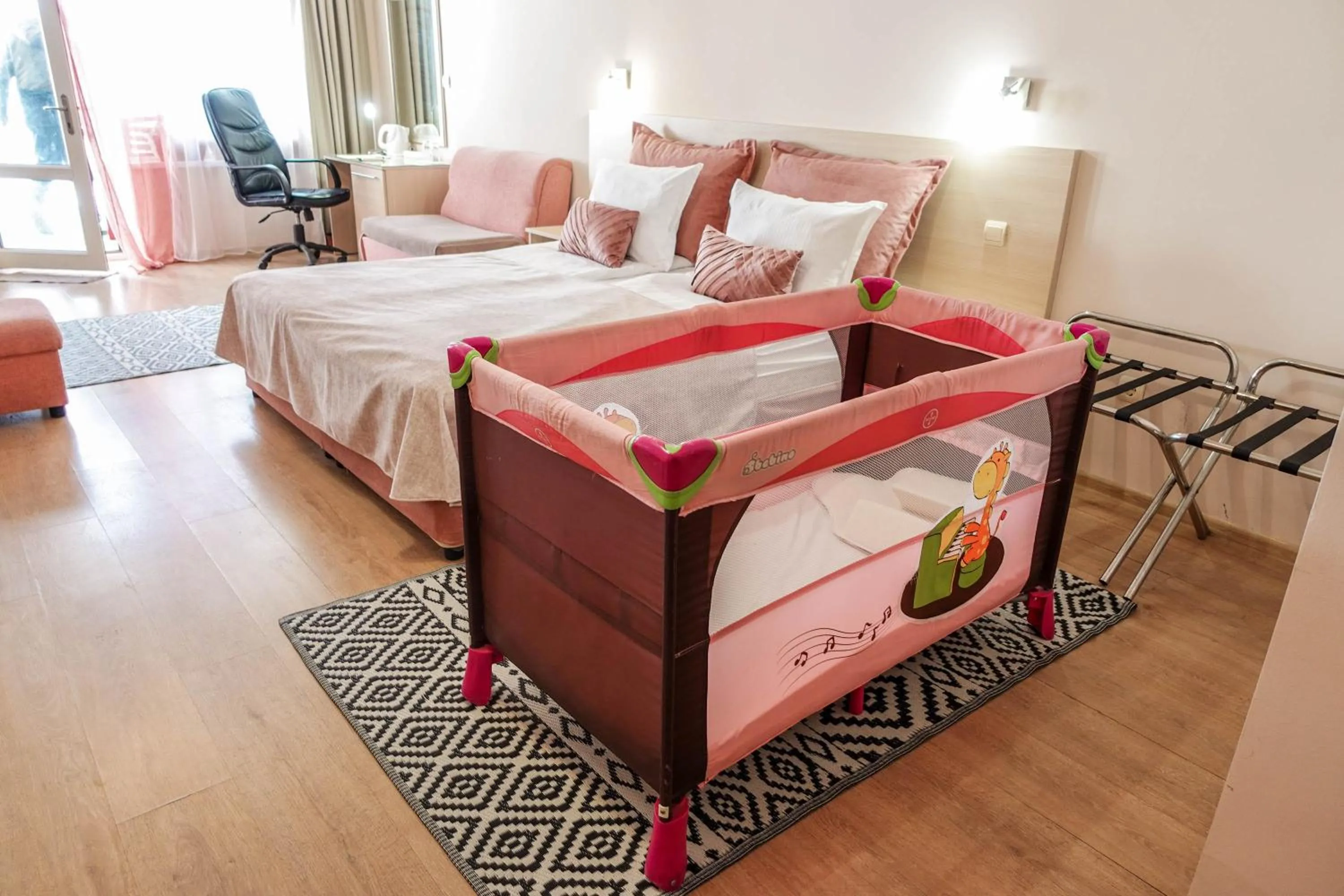 Bed in Hotel Acropolis