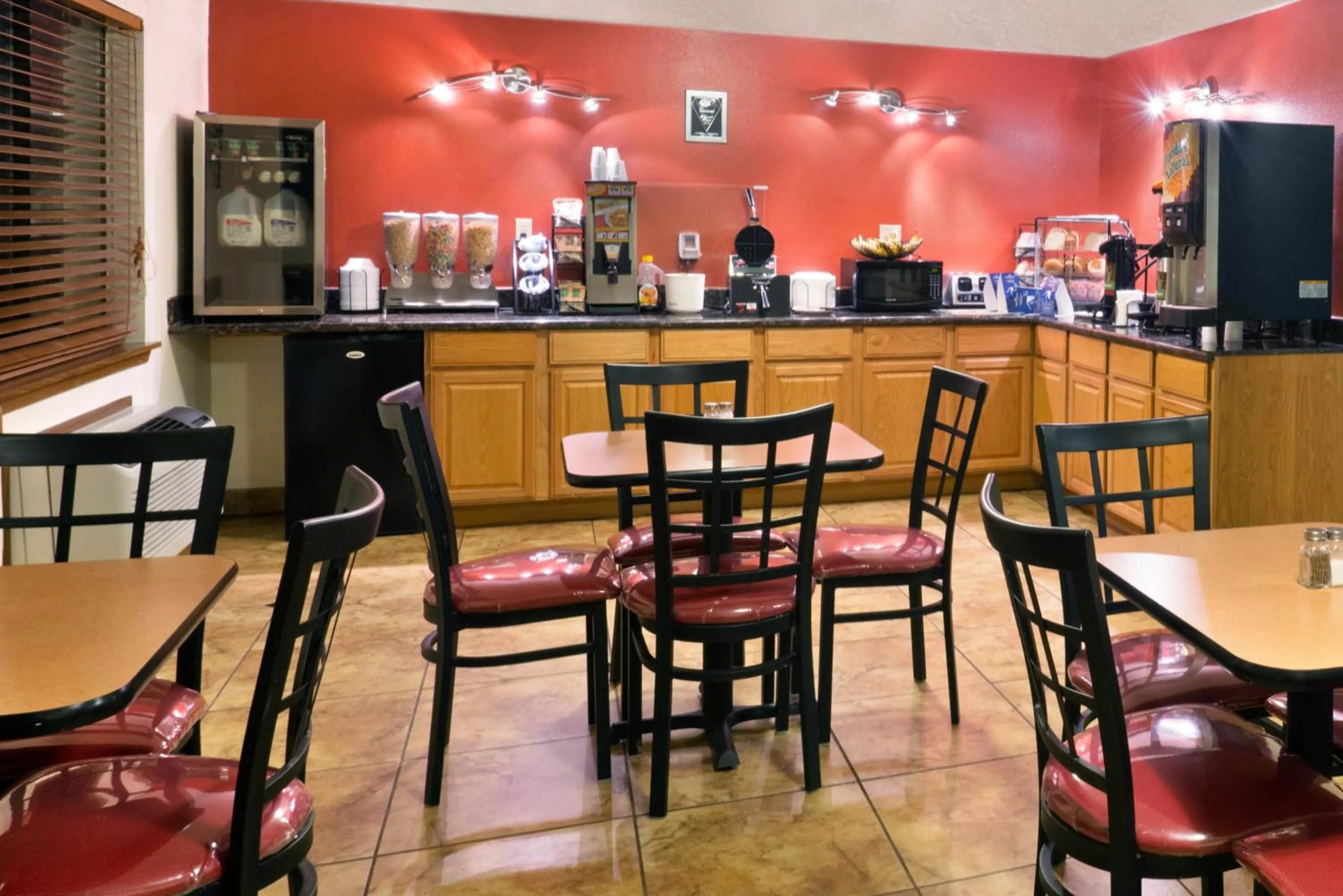 Super 8 by Wyndham Alamogordo - White Sands