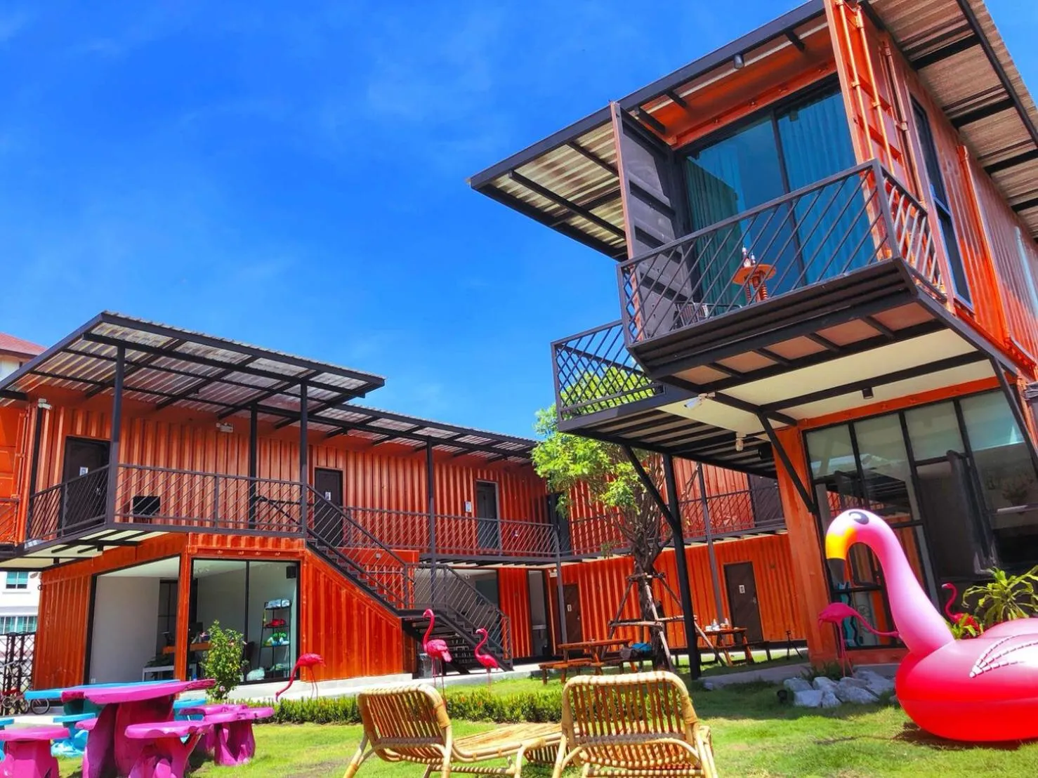 JN9 POSHTEL