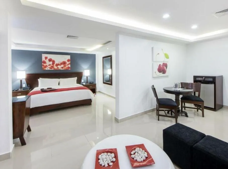 View (from property/room), Bed in Hodelpa Centro Plaza