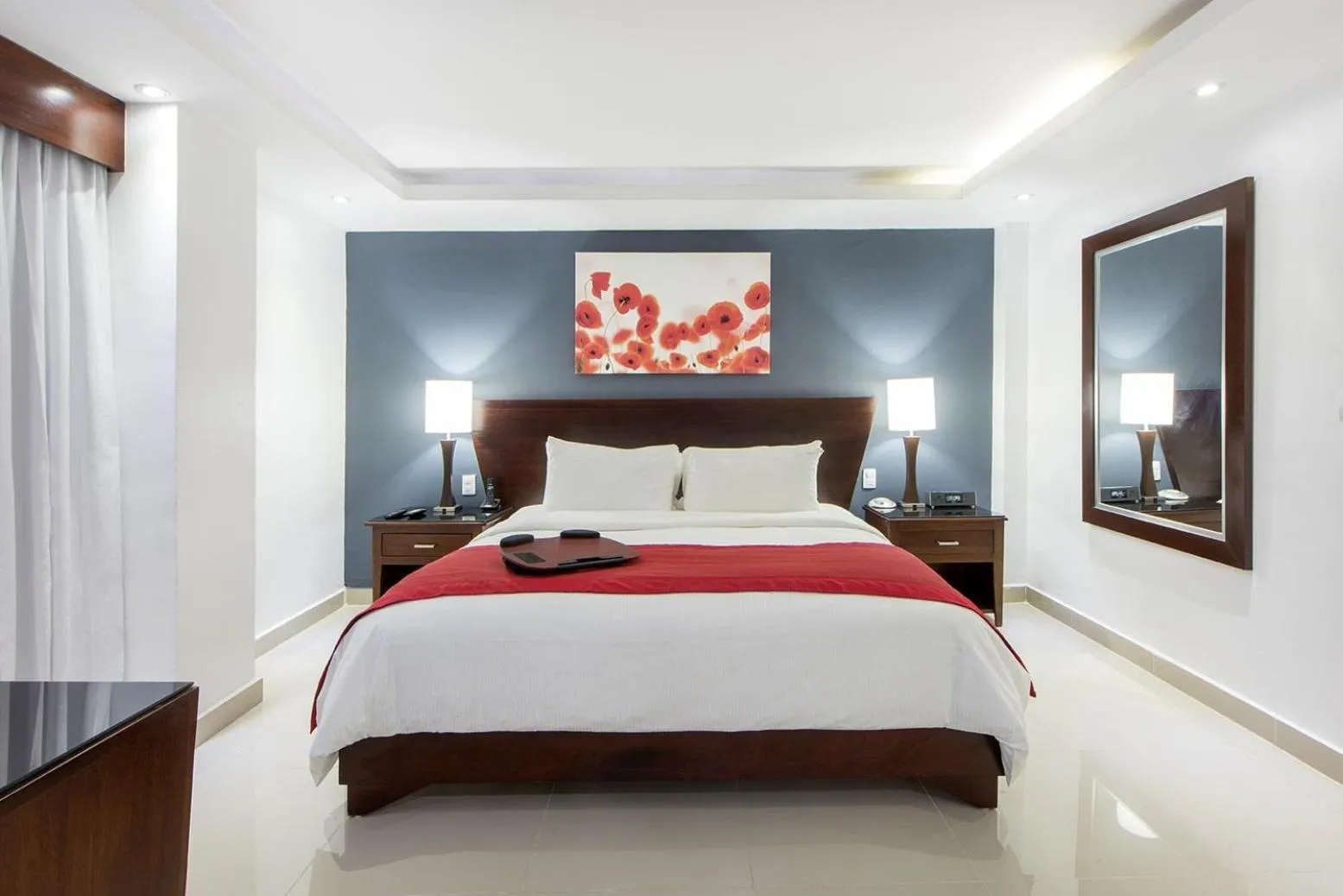 View (from property/room), Bed in Hodelpa Centro Plaza