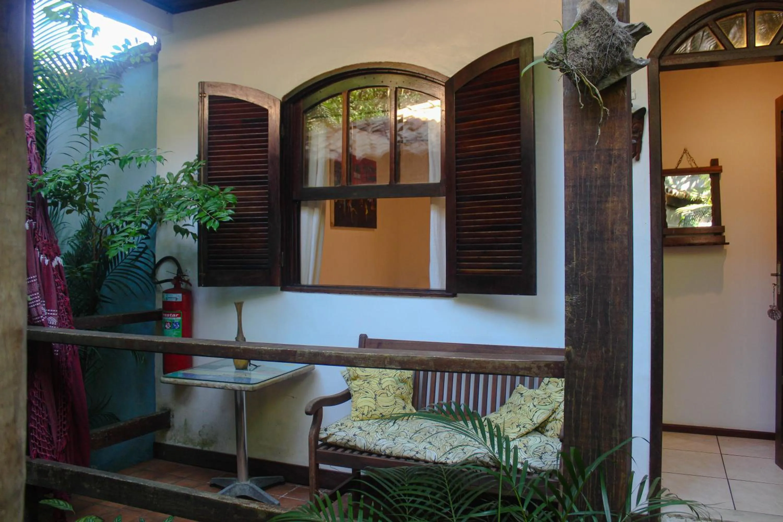 Seating area in Pousada Tropicana