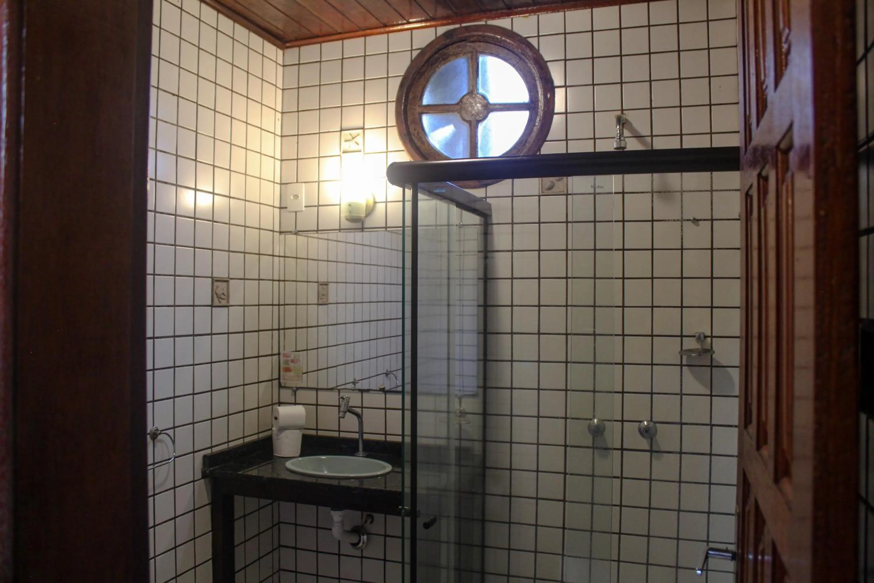 Bathroom in Pousada Tropicana