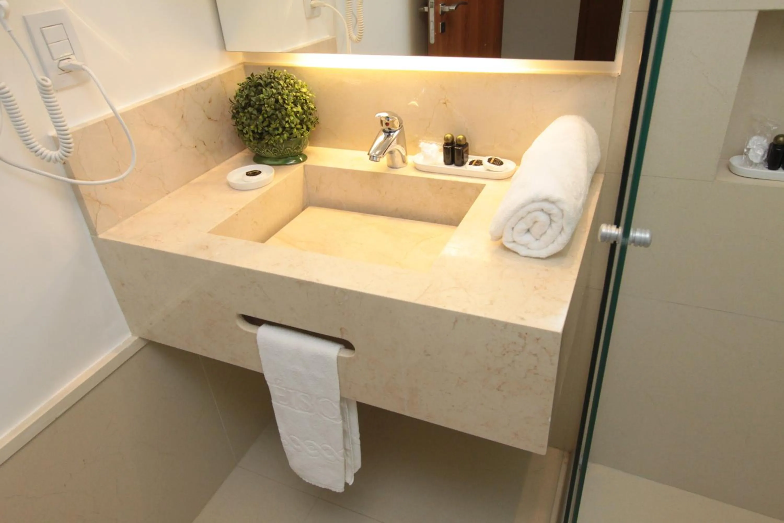 Bathroom in Oasis Tower Hotel