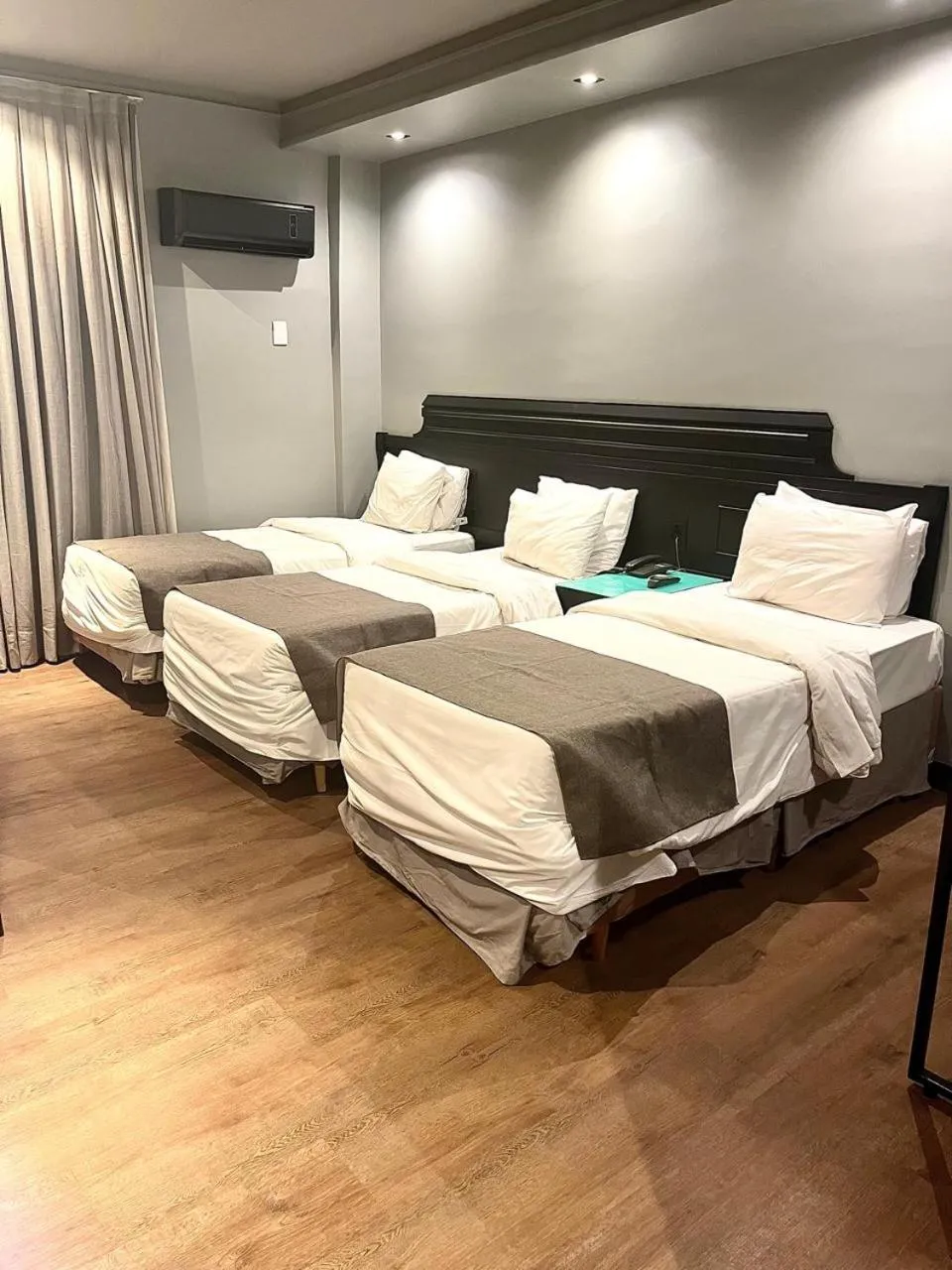 Bed in Oasis Tower Hotel