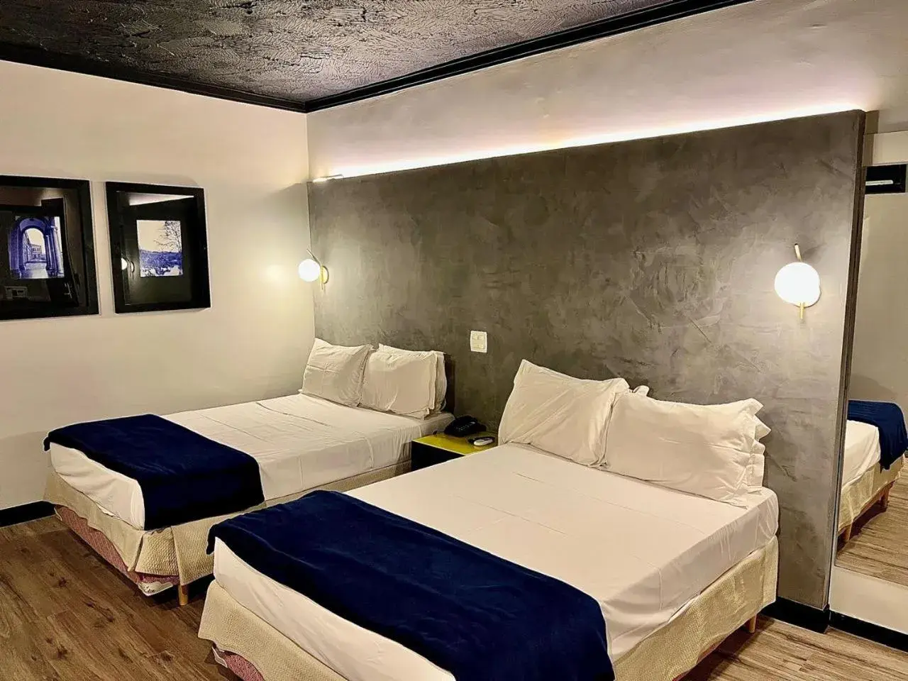 Photo of the whole room, Bed in Oasis Tower Hotel Photo of the whole room, Bed in Oasis Tower Hotel