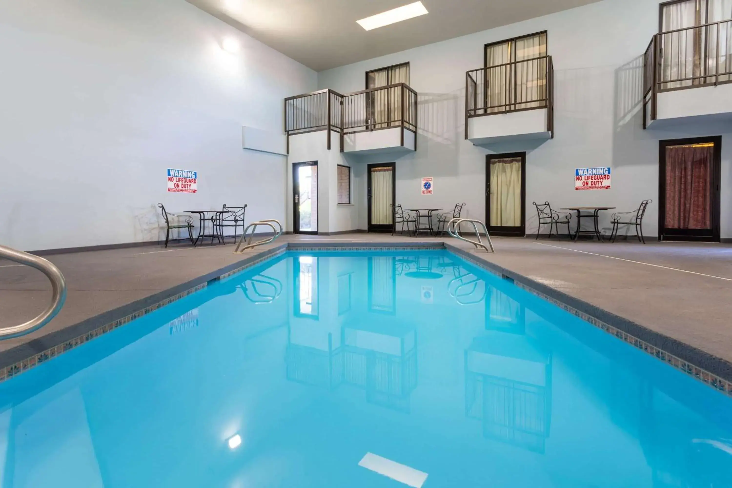 Activities, Swimming Pool in Travelodge by Wyndham Albuquerque East