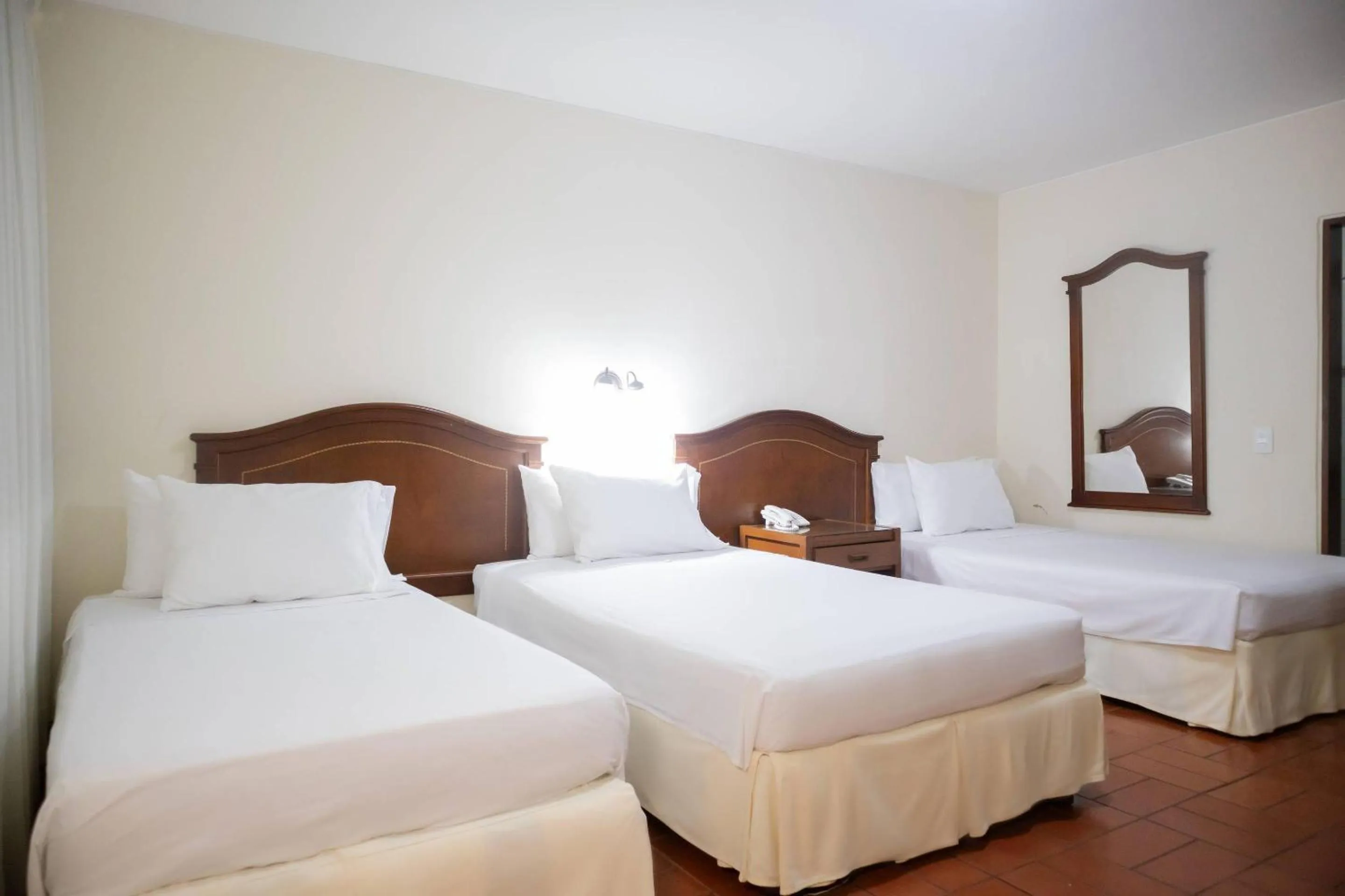 Bedroom, Bed in Hotel Faranda Bolivar Cucuta, a member of Radisson Individuals