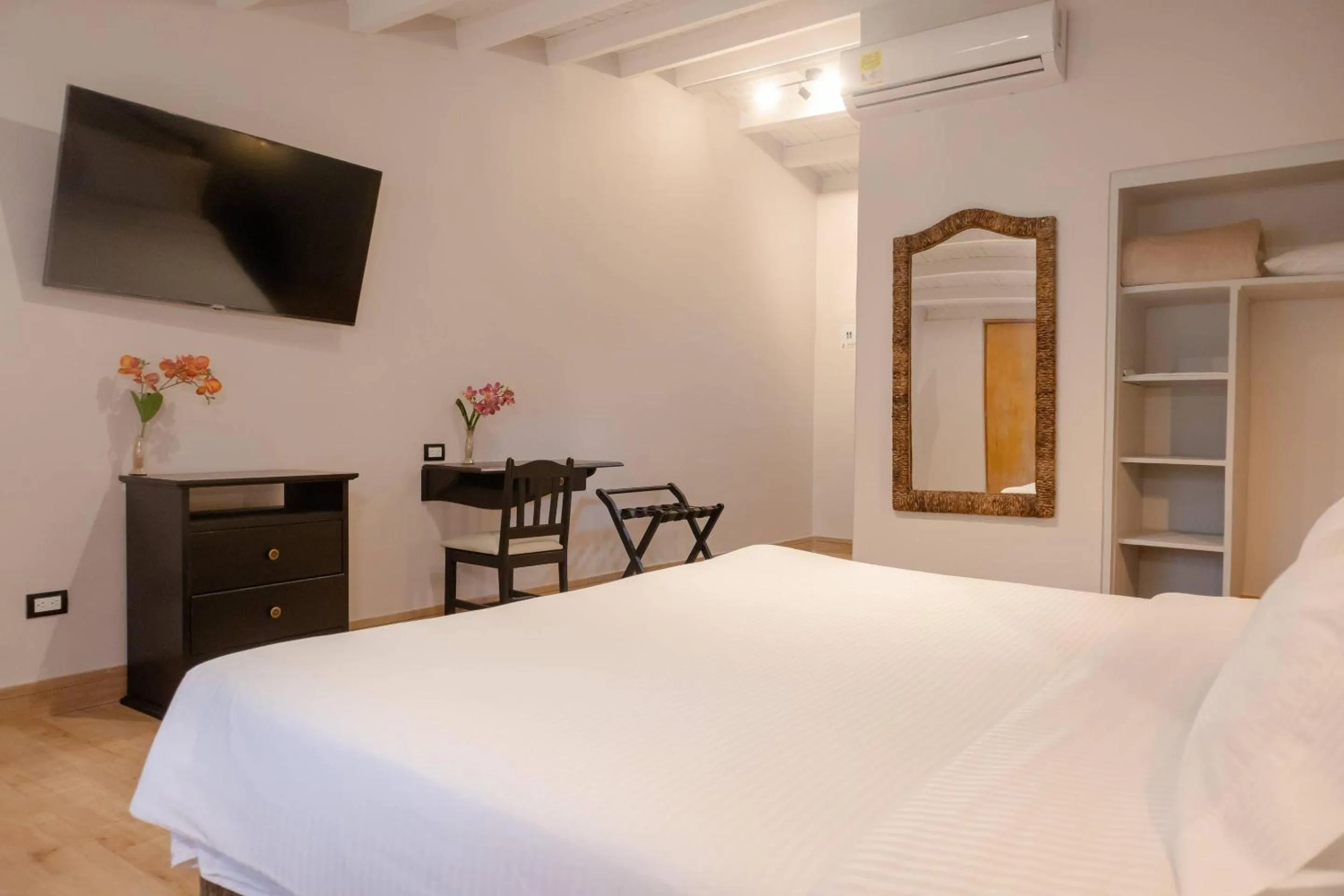 Bedroom, Bed in Hotel Faranda Bolivar Cucuta, a member of Radisson Individuals
