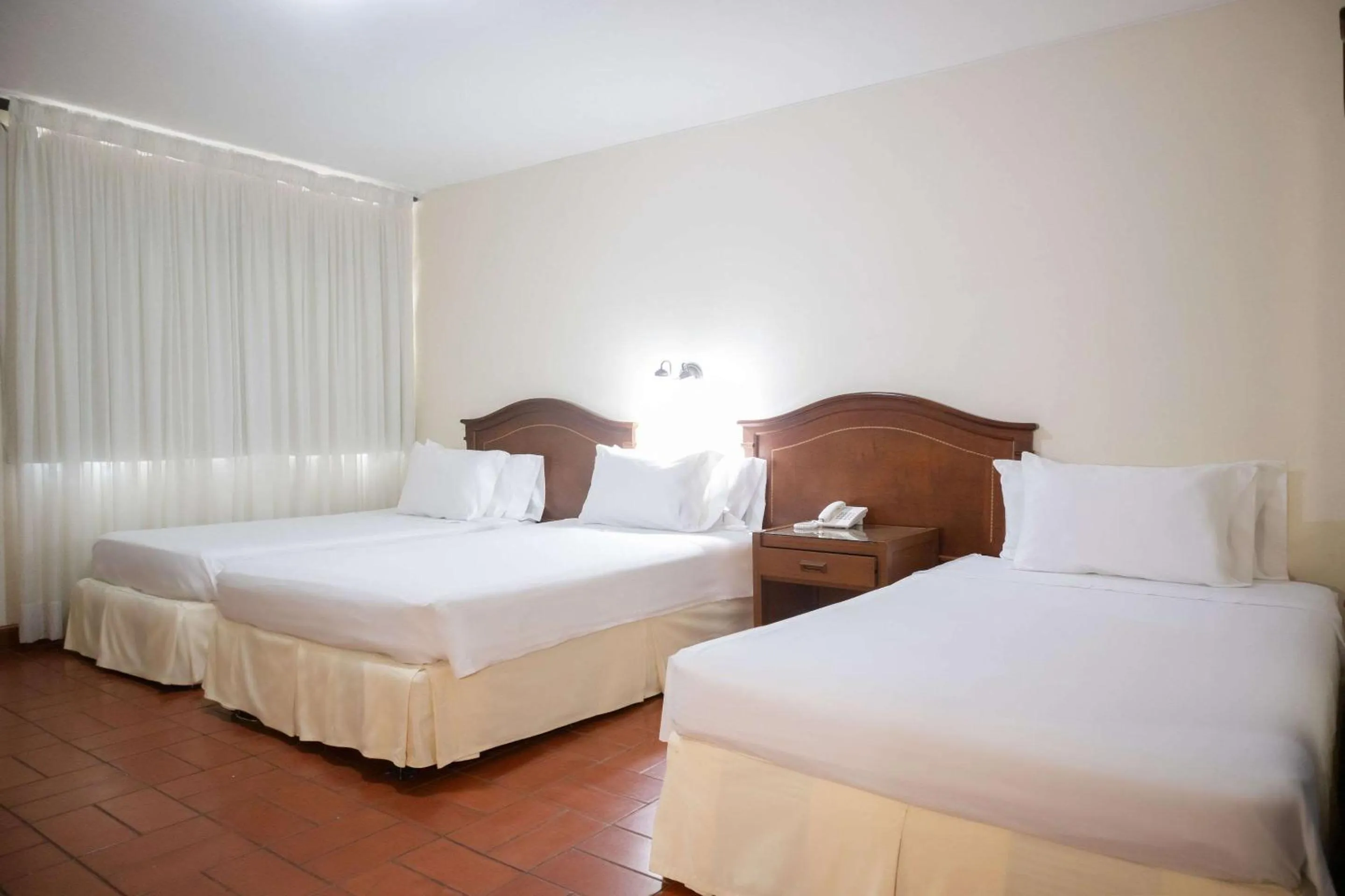 Bedroom, Bed in Hotel Faranda Bolivar Cucuta, a member of Radisson Individuals