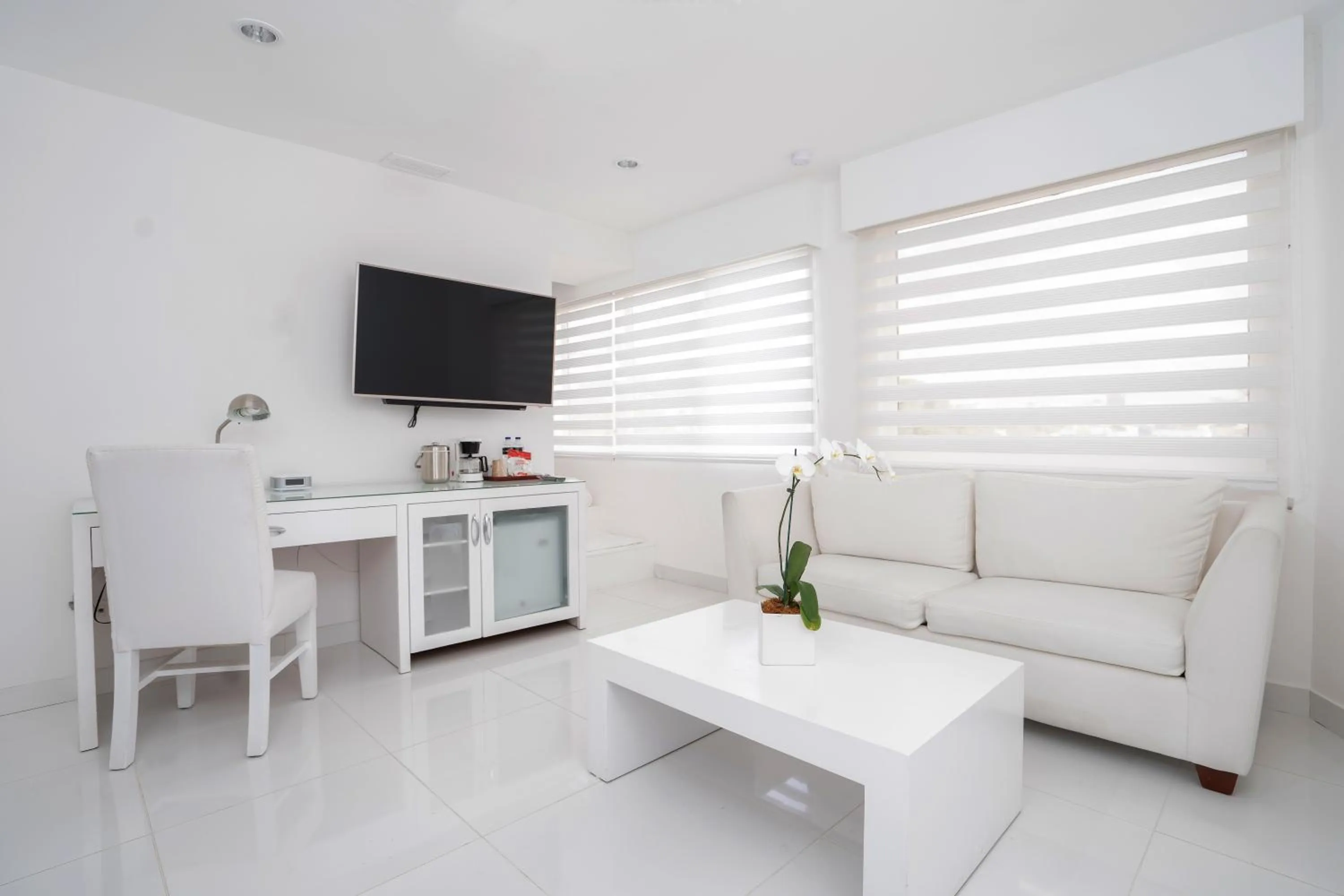 Property building in Hodelpa Gran Almirante