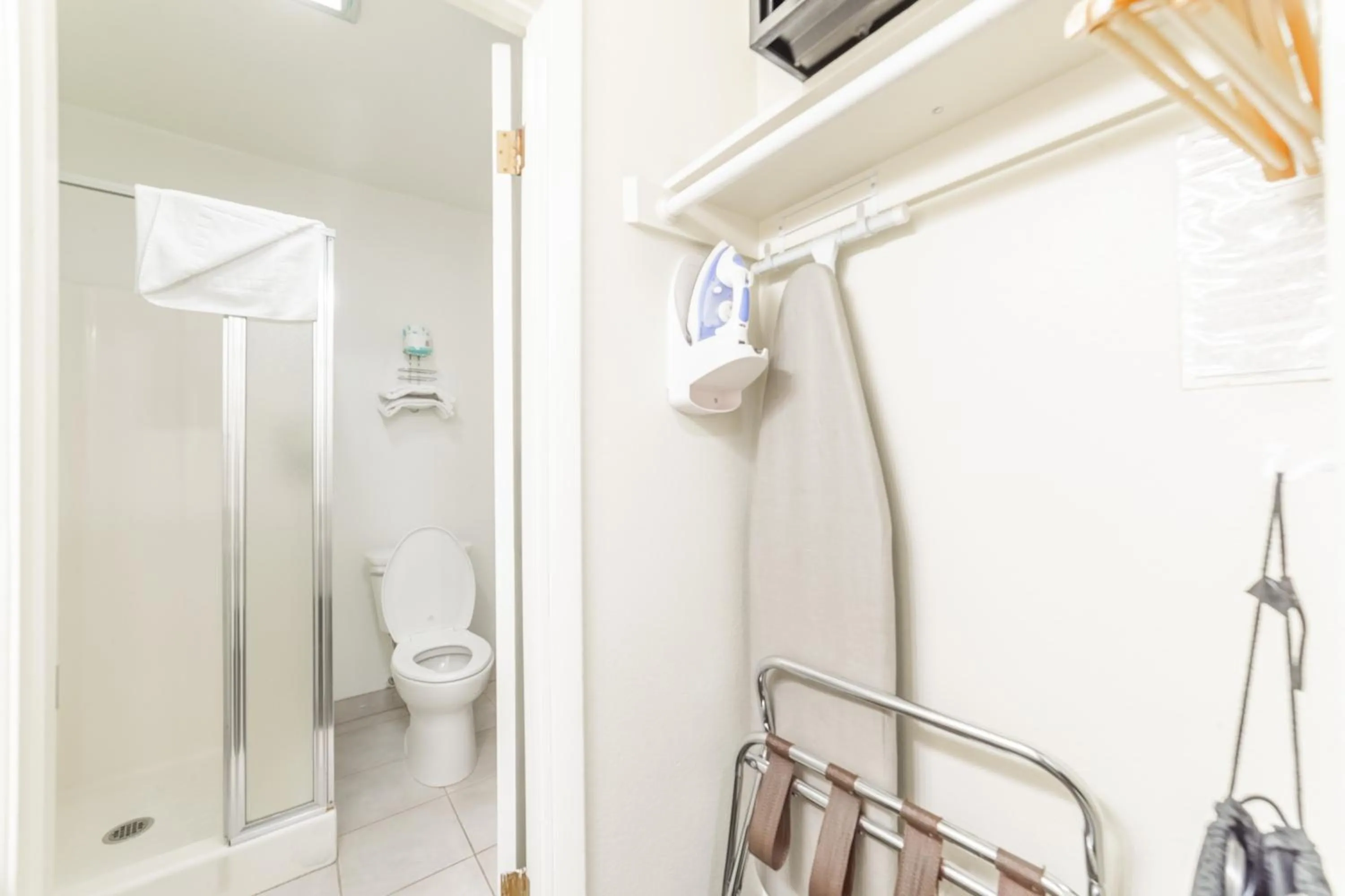 wardrobe in Alpenhof Lodge