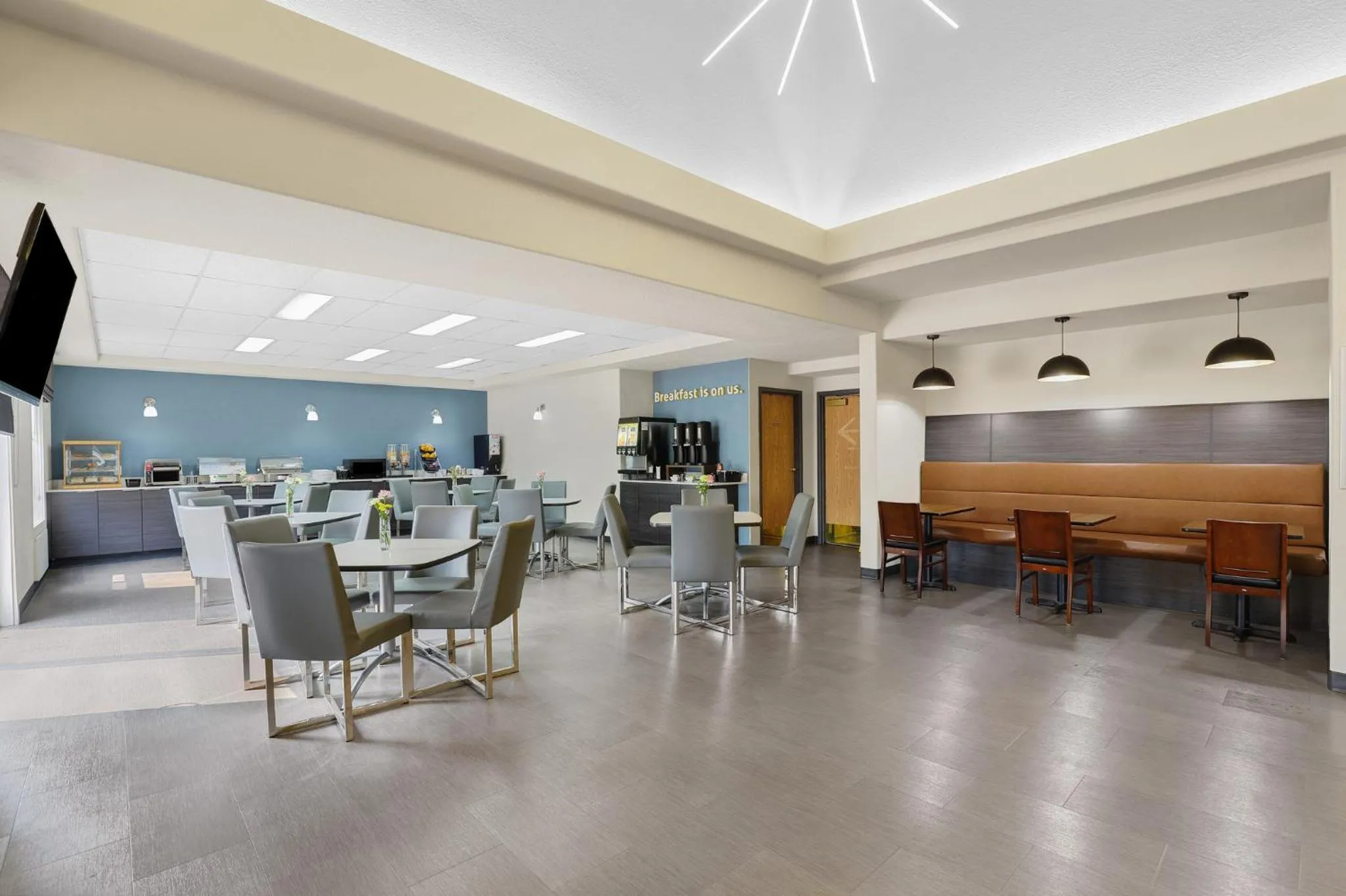 Restaurant/places to eat in Prairie Crest Red Deer by IHG