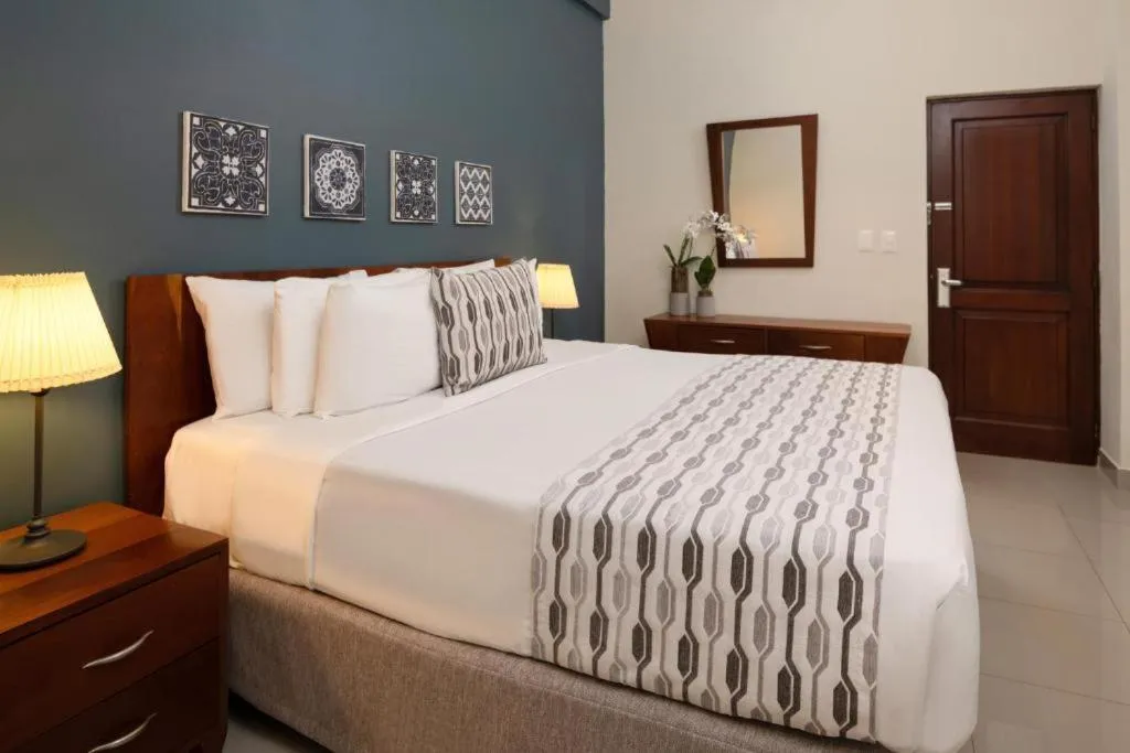 Photo of the whole room, Bed in Hodelpa Caribe Colonial