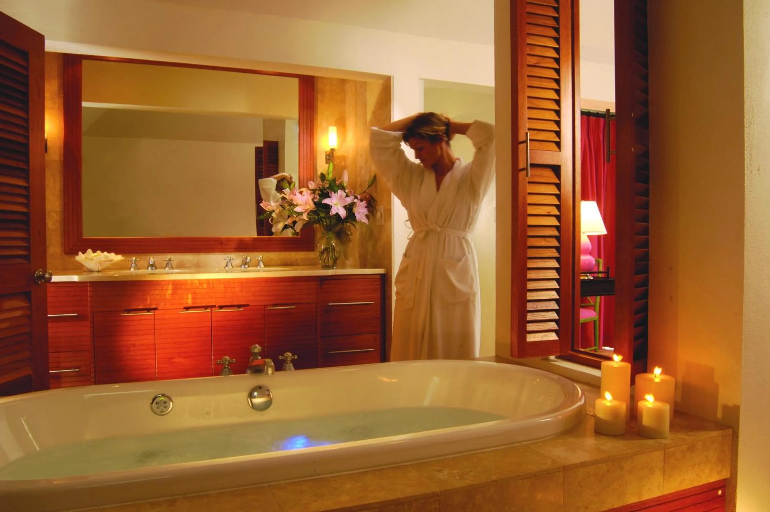 Bathroom in Cambridge Beaches Resort and Spa