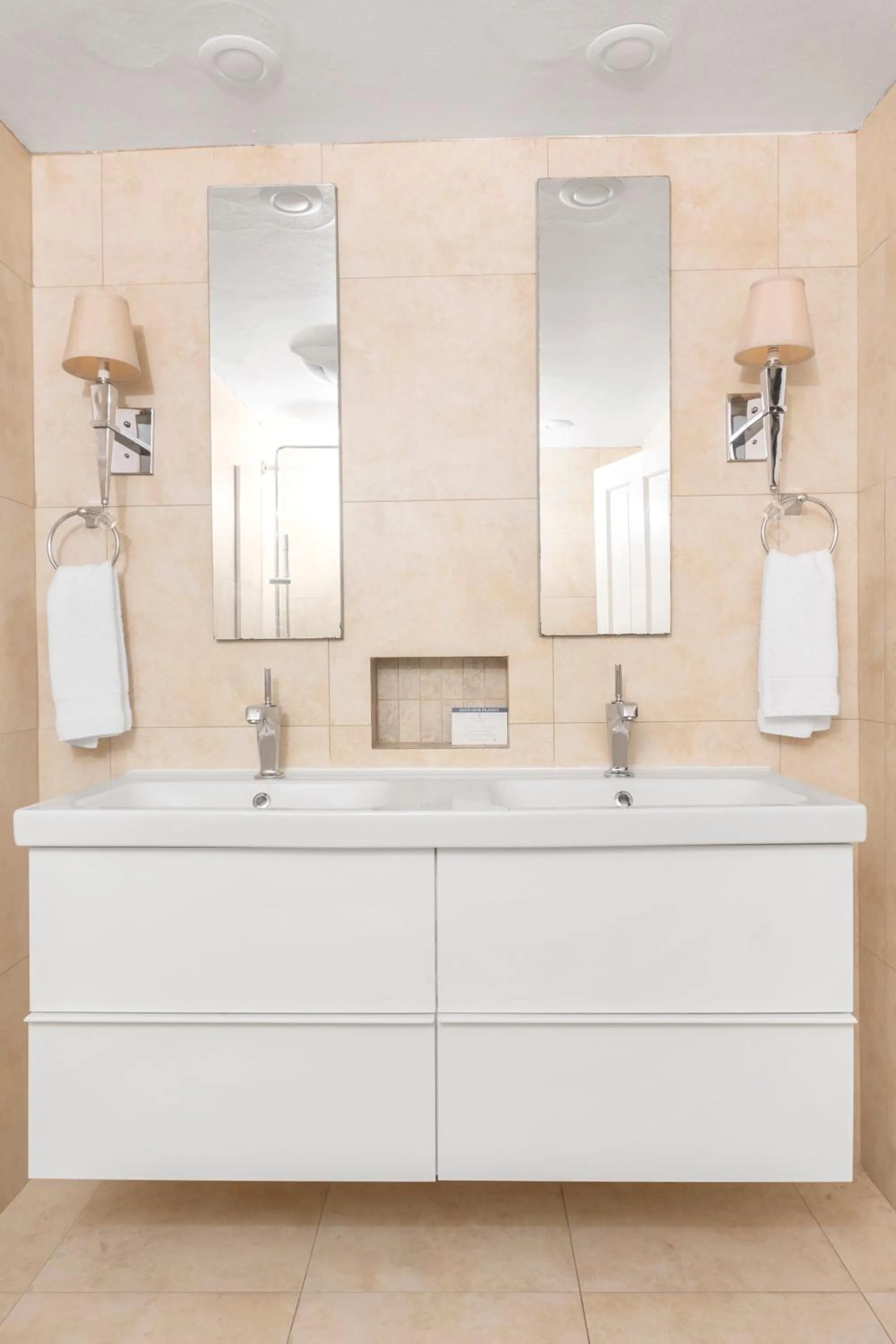 Bathroom in Cambridge Beaches Resort and Spa