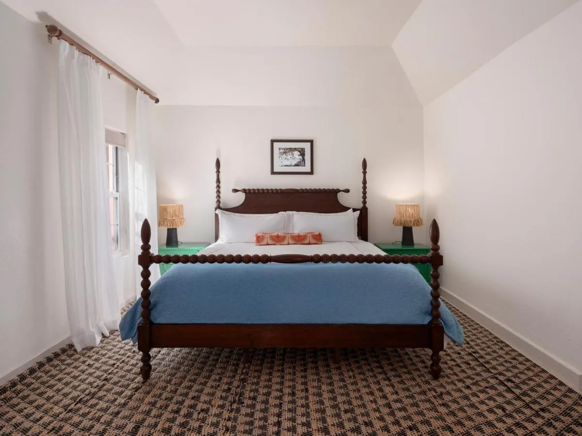 Bed in Cambridge Beaches Resort and Spa