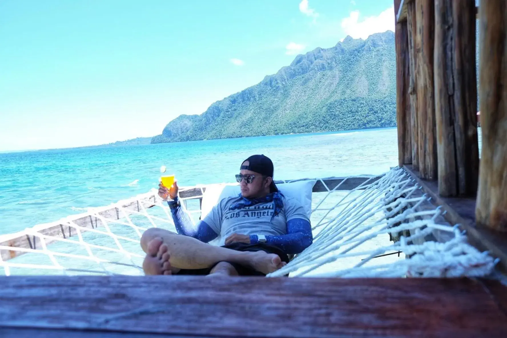 group of guests in Ora Sunrise View group of guests in Ora Sunrise View