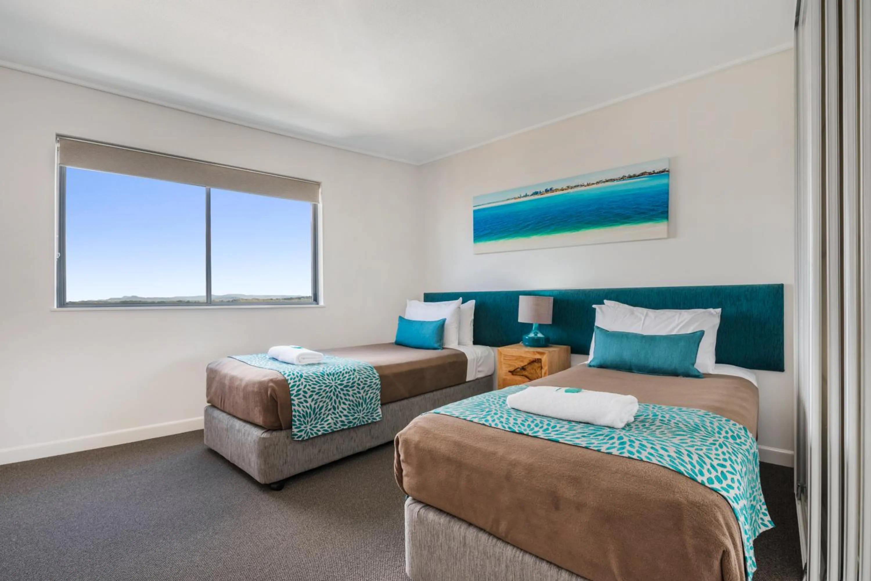 Bed in Seamark on First