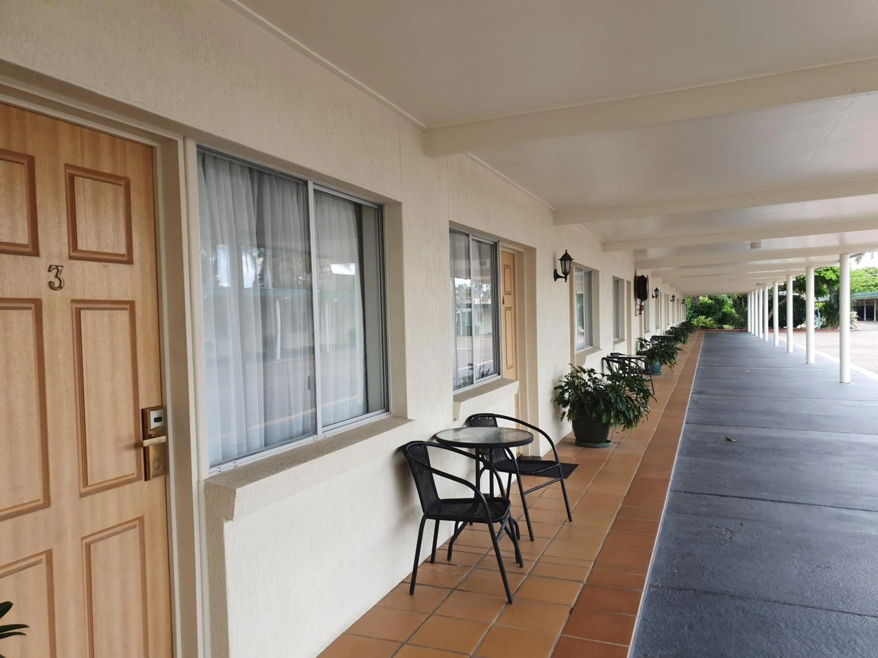Facade/entrance in McNevins Maryborough Motel