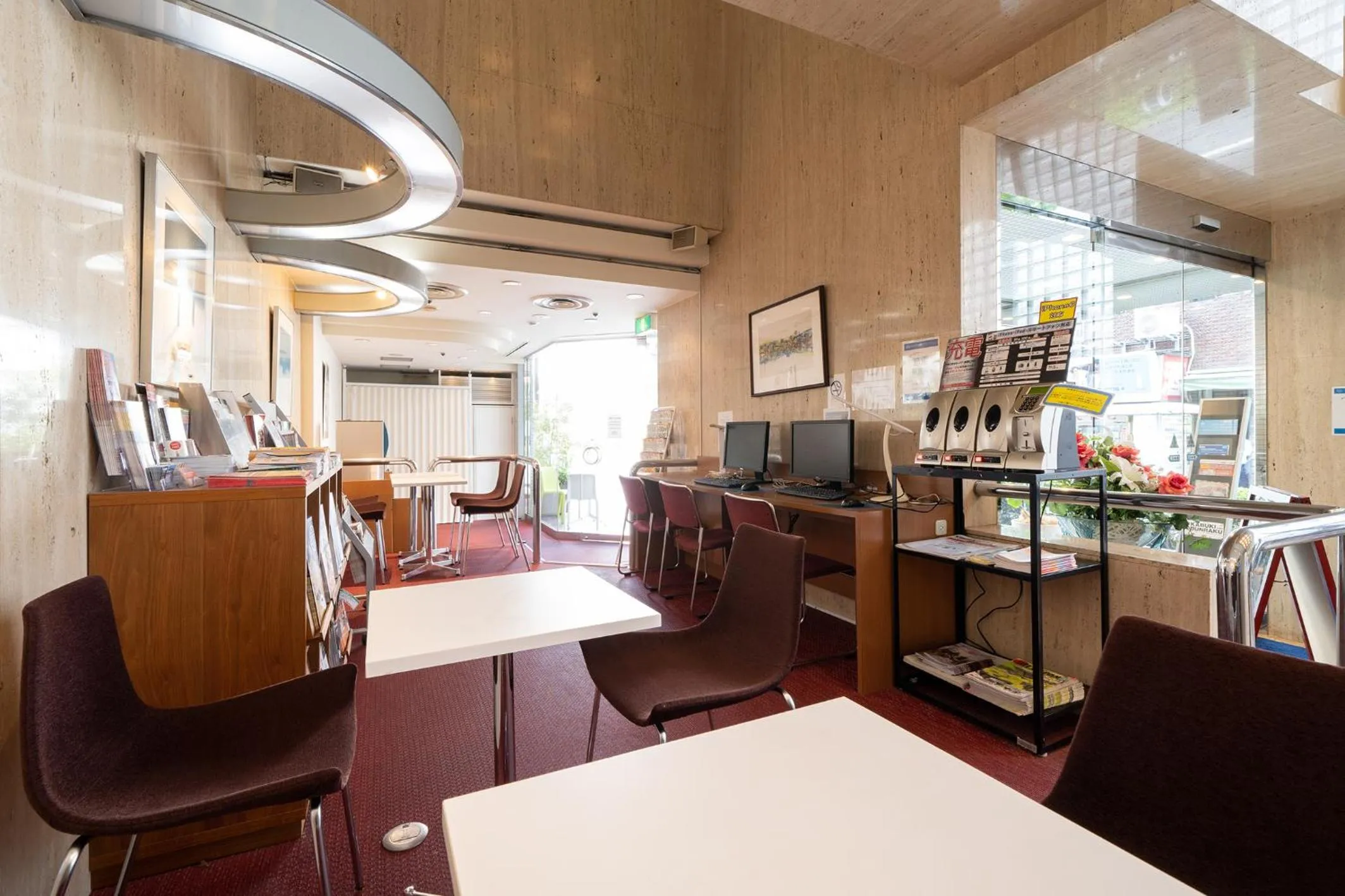 Communal lounge/ TV room in Hotel Sunlite Shinjuku