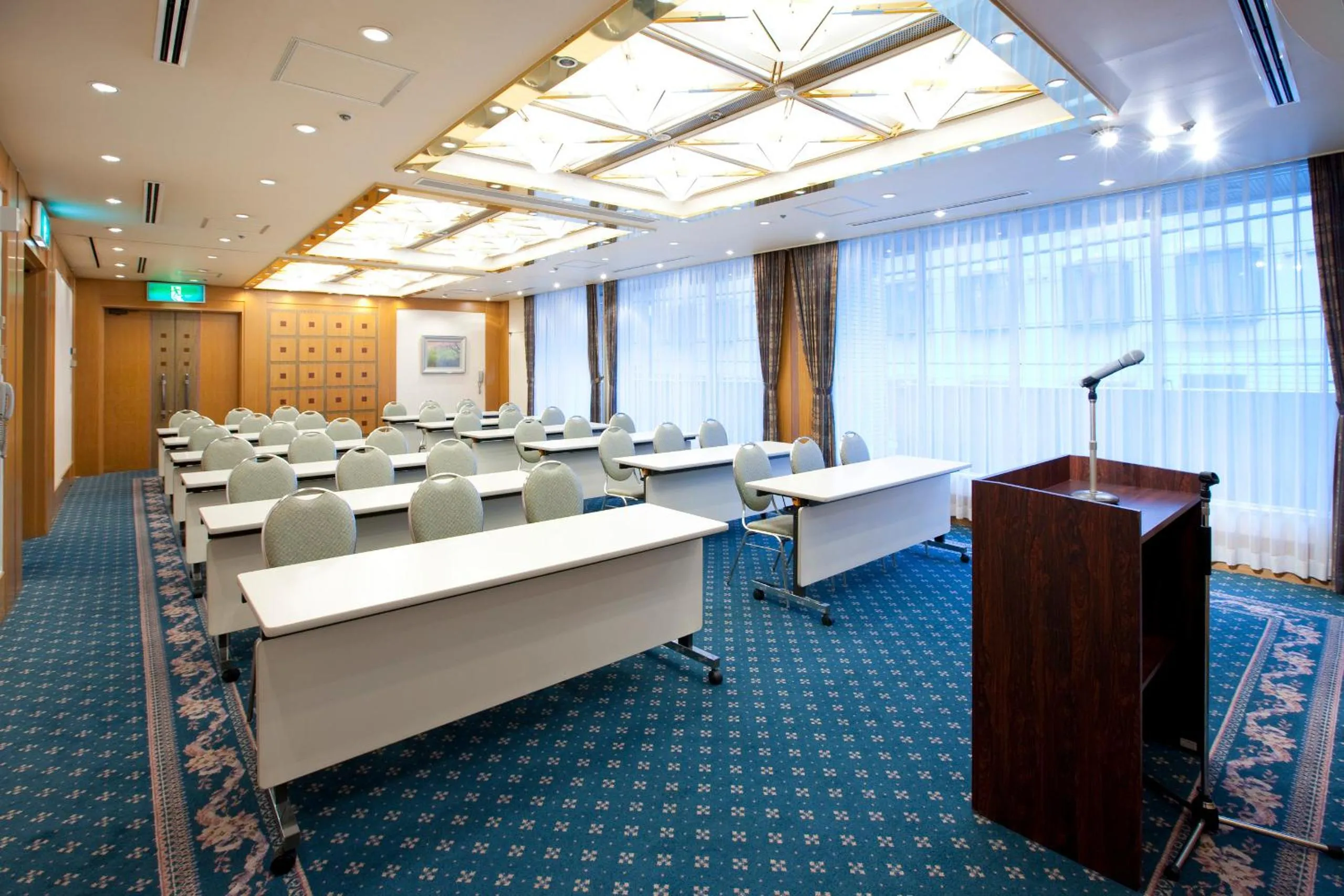Meeting/conference room in Hotel Sunlite Shinjuku