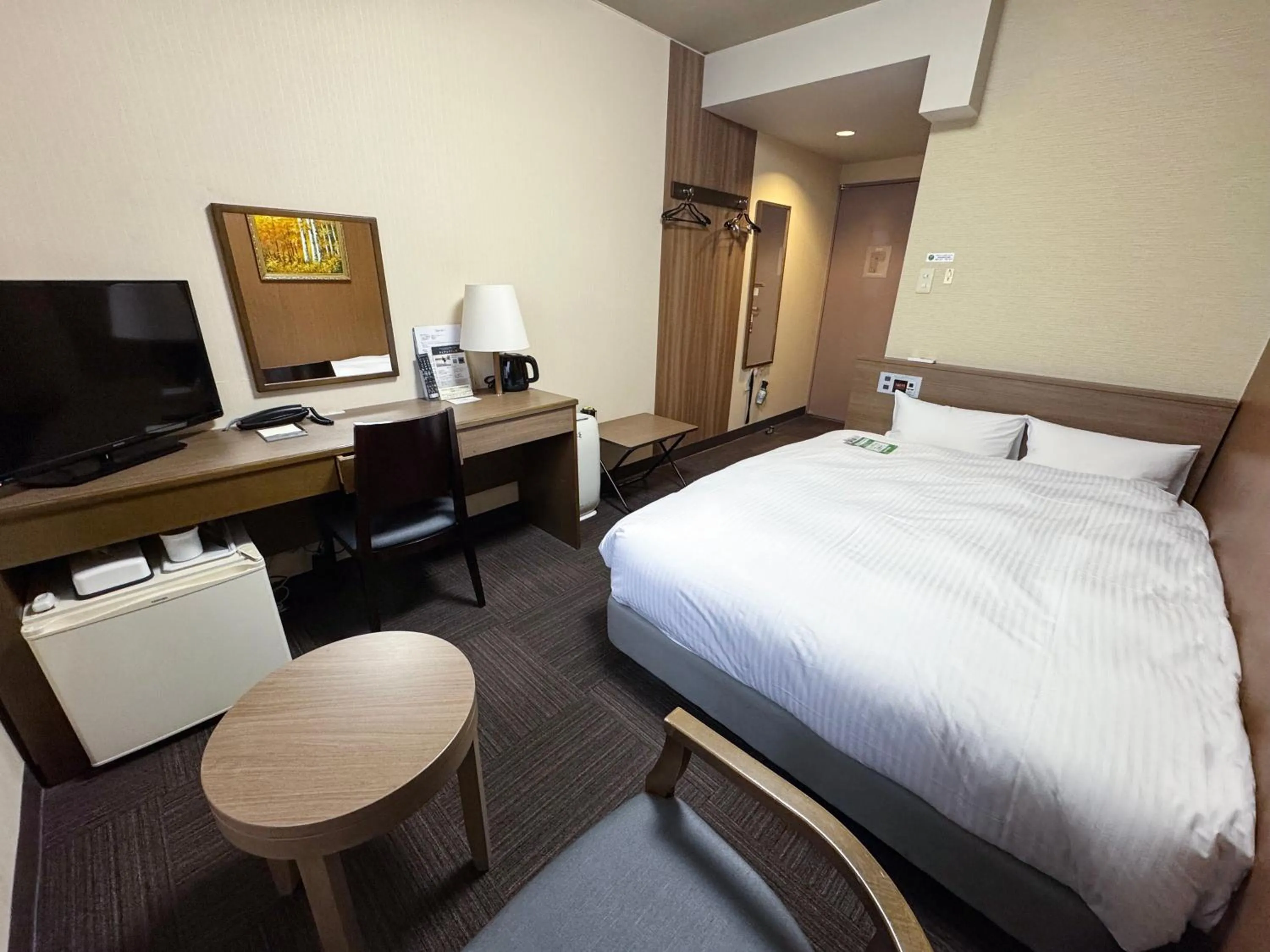 Photo of the whole room, Bed in Hotel Route-Inn Court Karuizawa