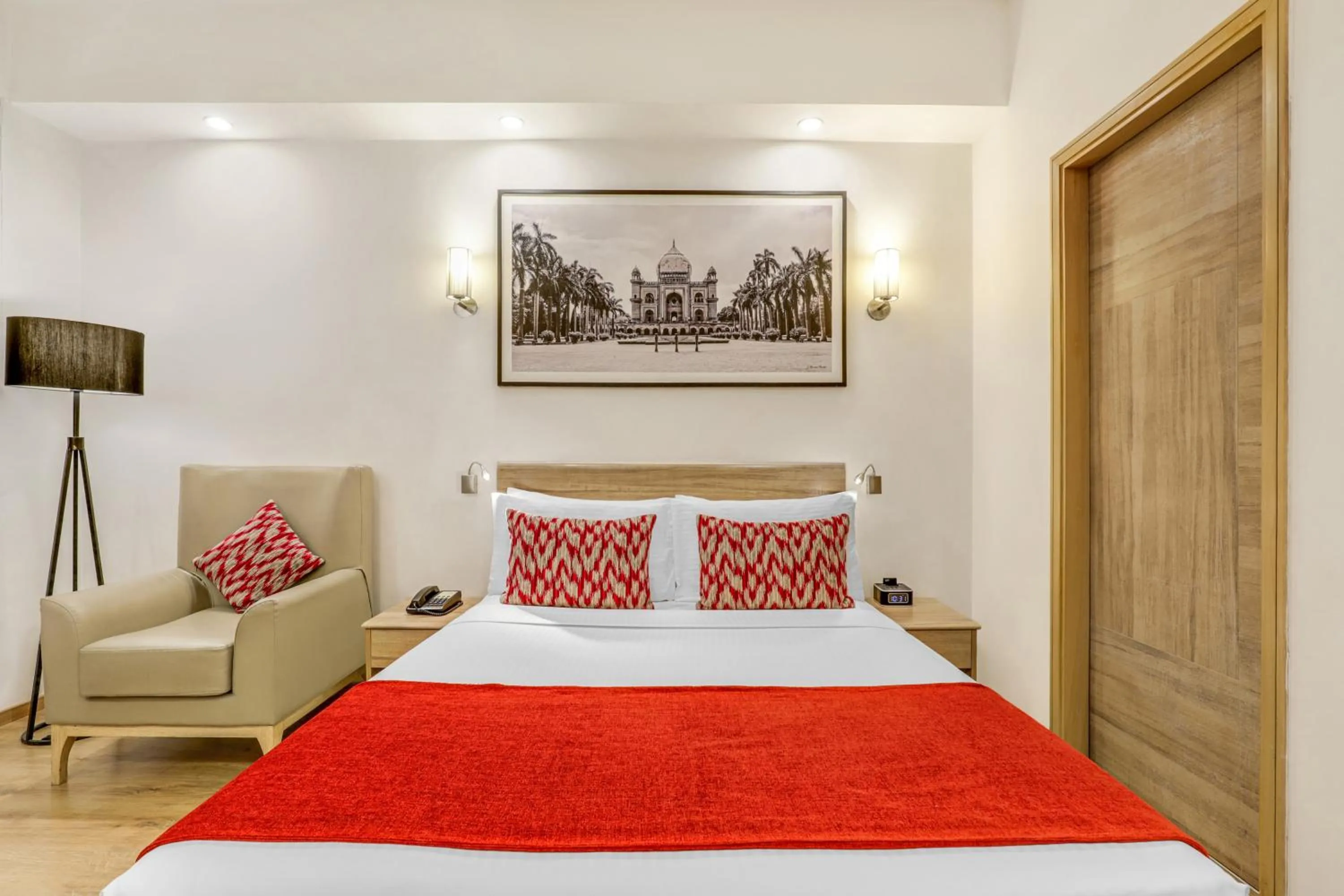 Bedroom, Bed in Lemon Tree Premier 1, Gurugram