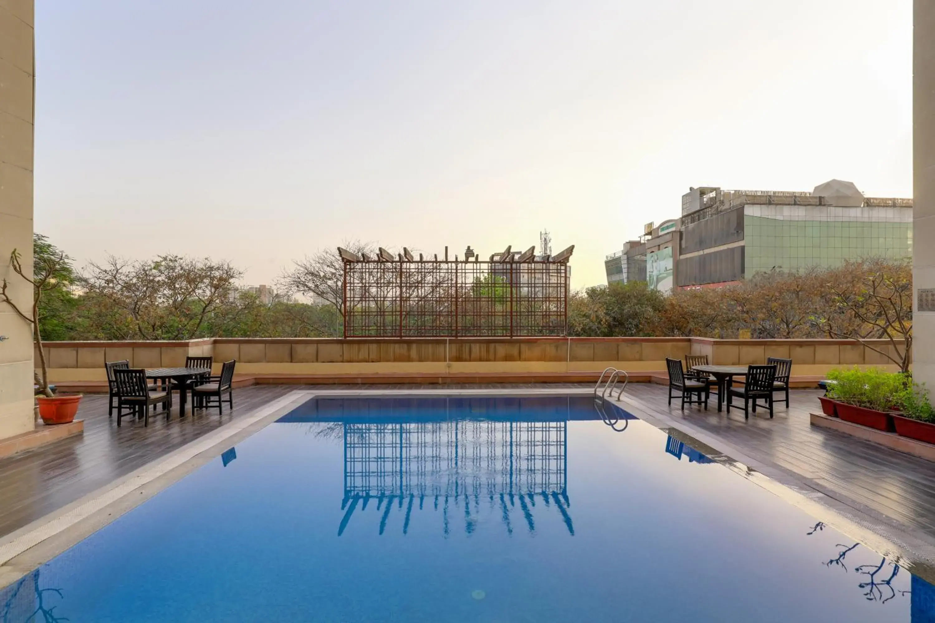Swimming pool in Lemon Tree Premier 1, Gurugram Swimming pool in Lemon Tree Premier 1, Gurugram