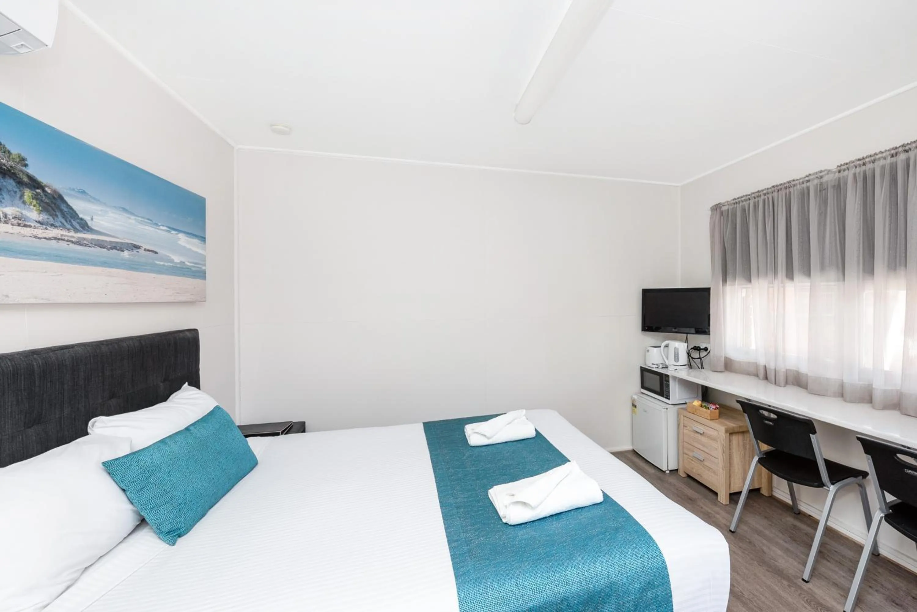 Bed in Port Macquarie Motel