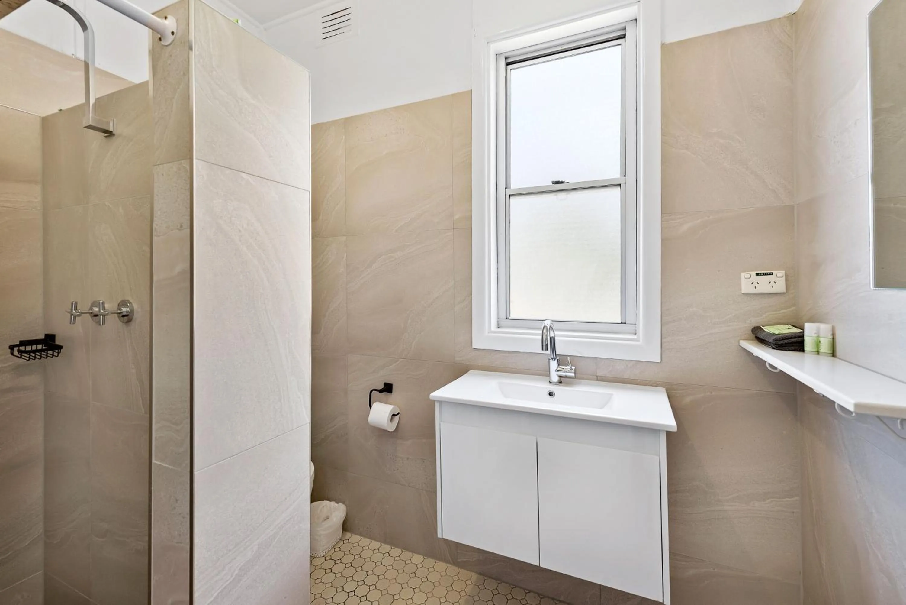 Bathroom in Port Macquarie Motel