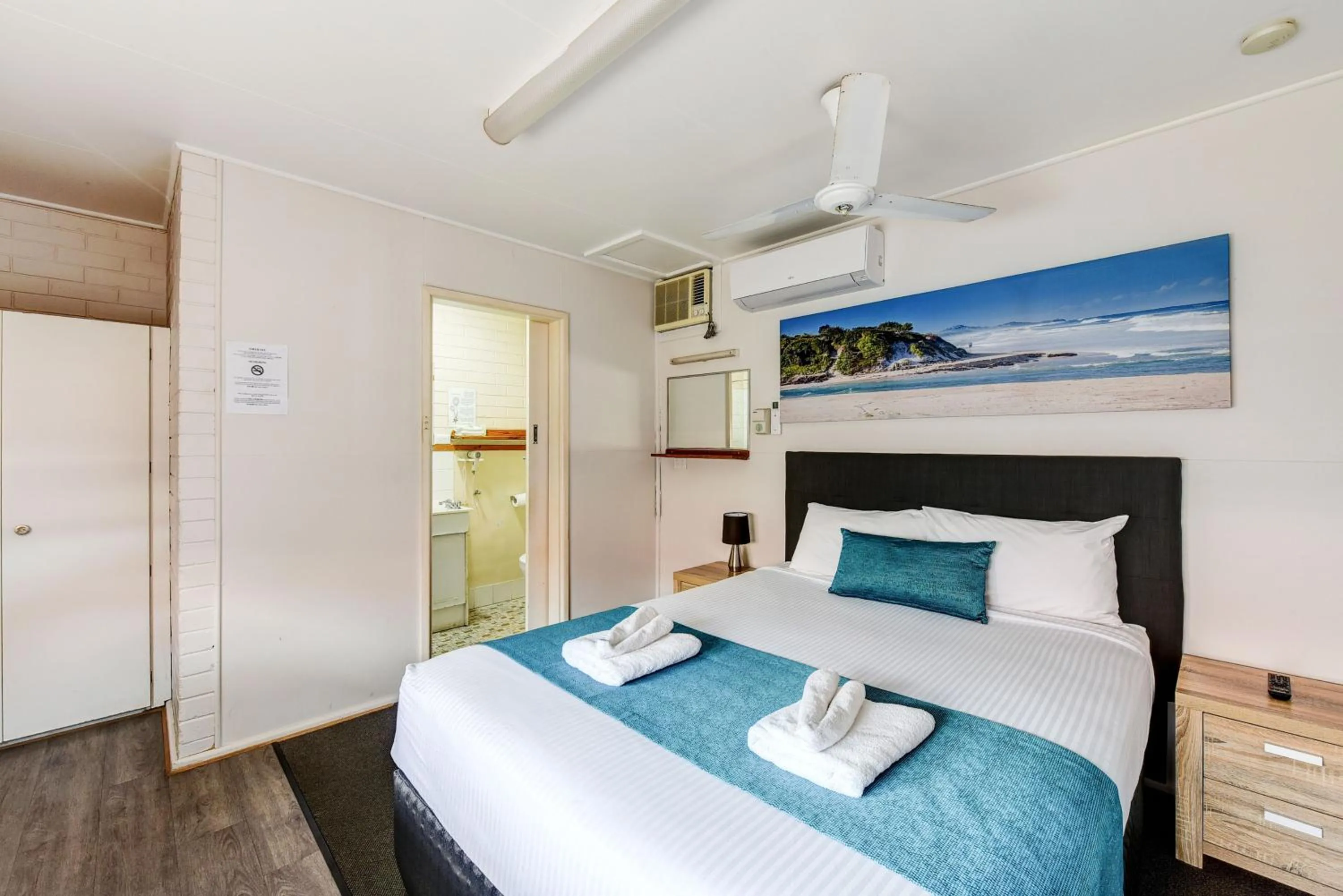 Bedroom in Port Macquarie Motel