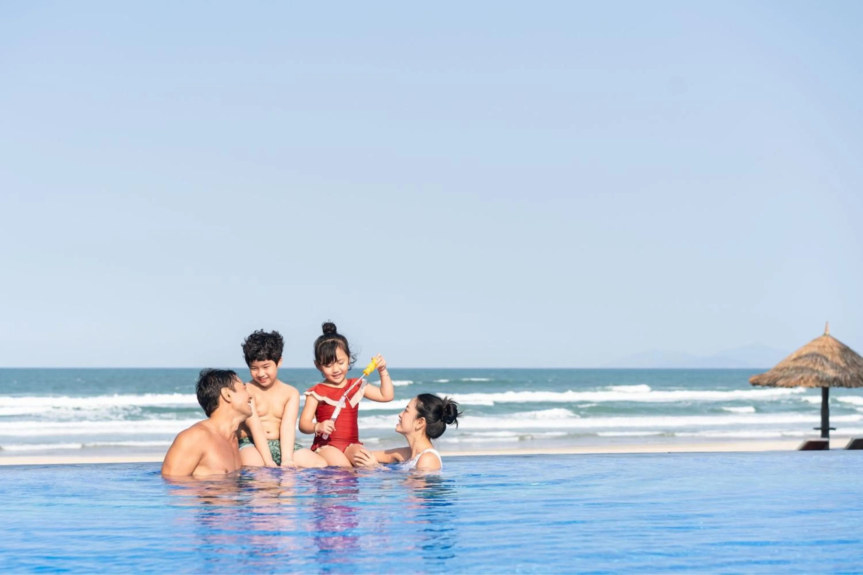 Swimming pool in Danang Marriott Resort & Spa