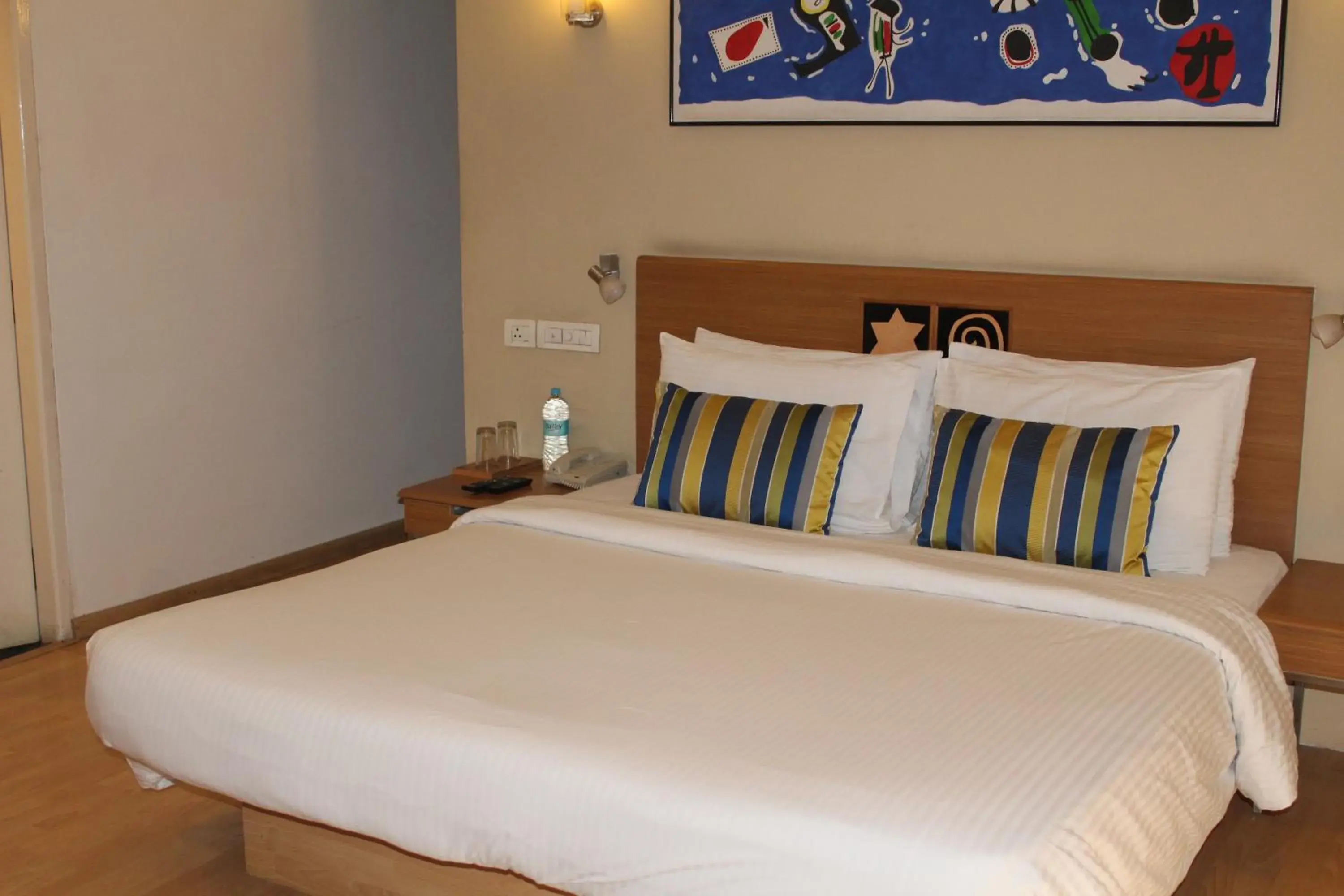 Bedroom, Bed in Lemon Tree Hotel, Indore Bedroom, Bed in Lemon Tree Hotel, Indore
