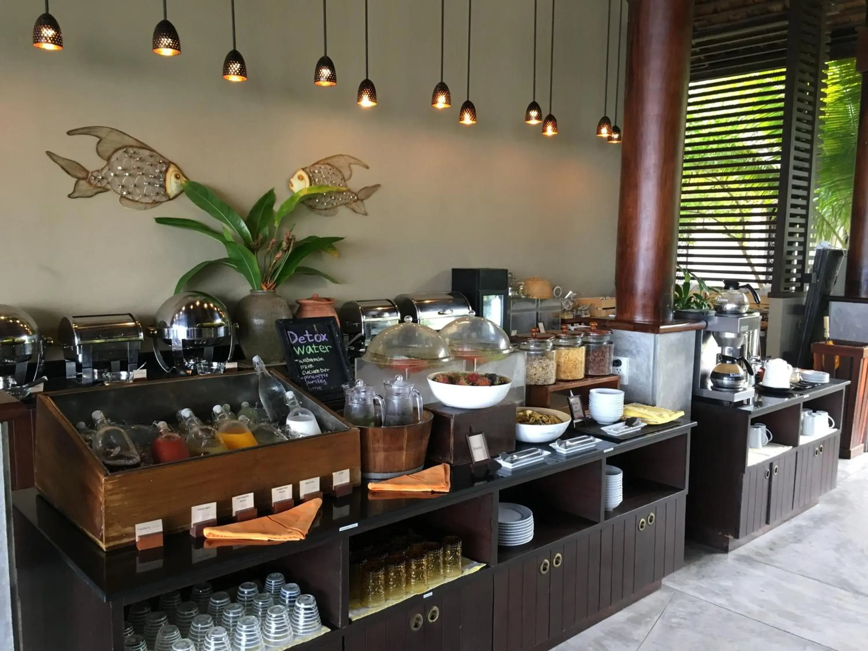 Restaurant/places to eat in Chantaramas Beach Resort Koh Phangan Restaurant/places to eat in Chantaramas Beach Resort Koh Phangan