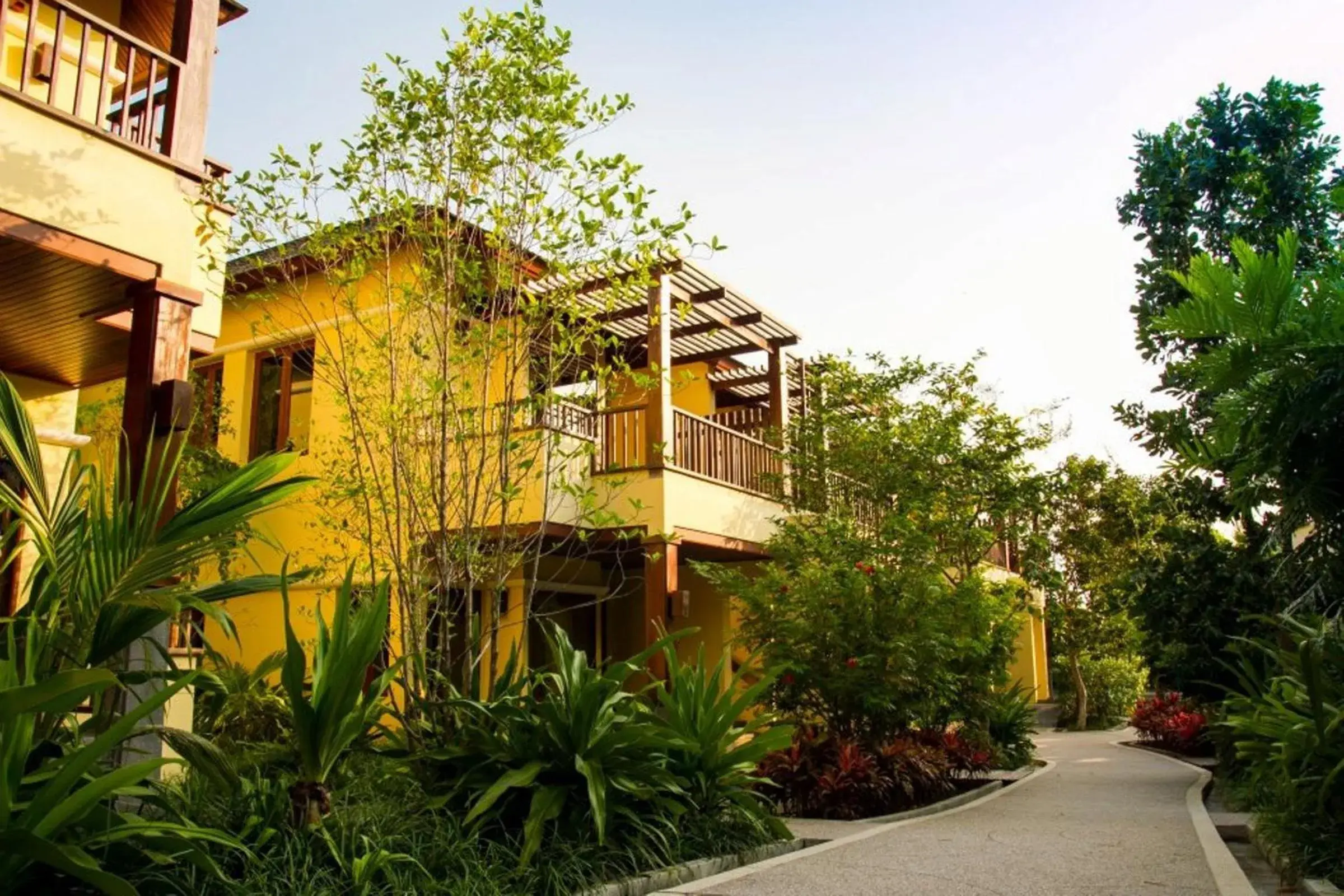 Facade/entrance in Chantaramas Beach Resort Koh Phangan Facade/entrance in Chantaramas Beach Resort Koh Phangan