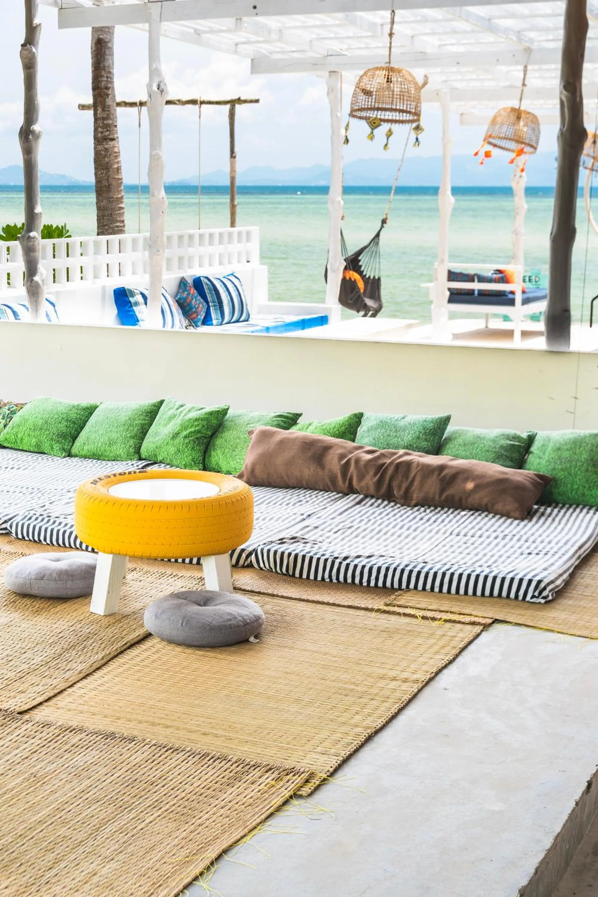 sunbed in Chantaramas Beach Resort Koh Phangan