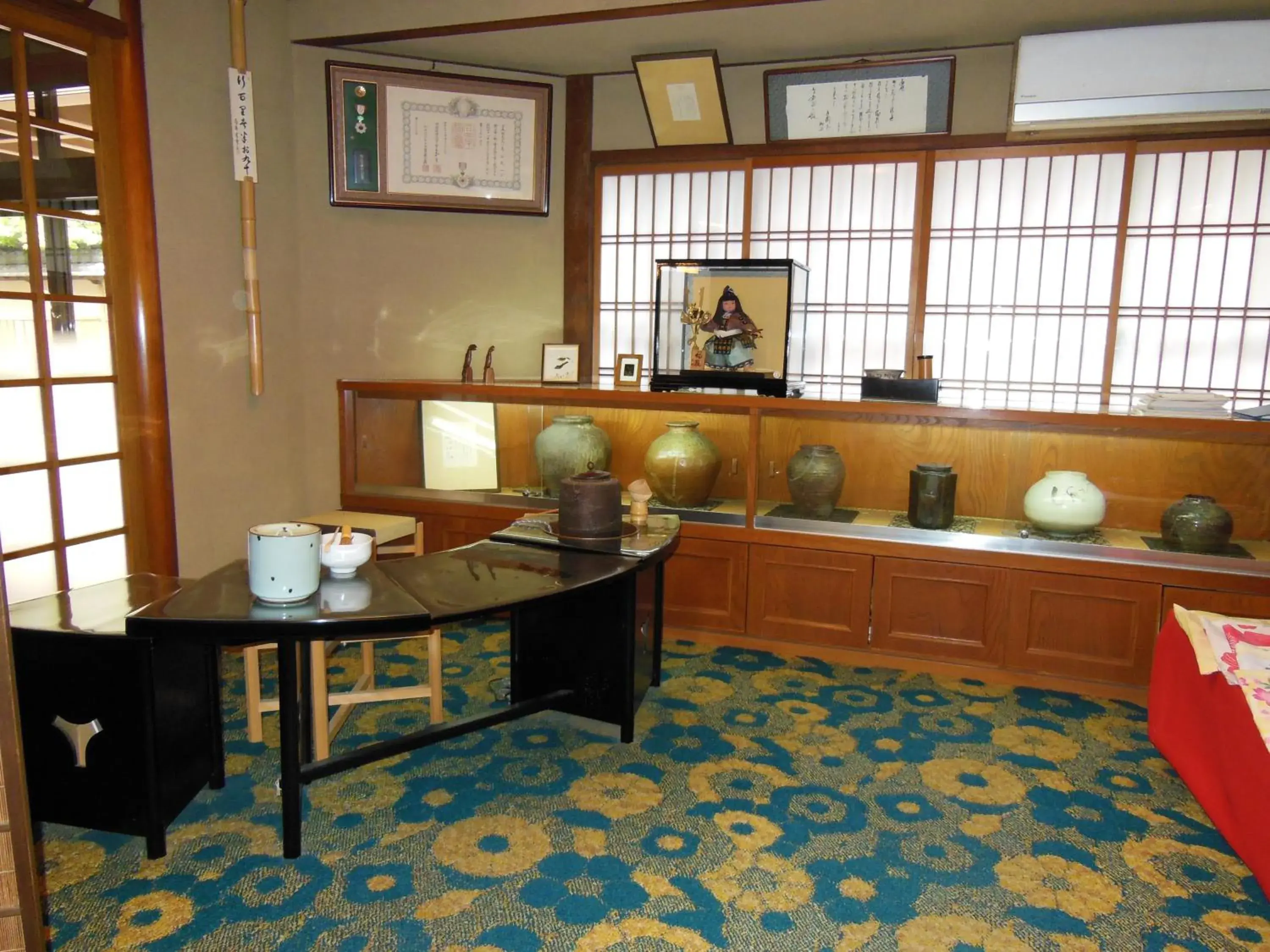 Lobby or reception in Tsutaya Ryokan Lobby or reception in Tsutaya Ryokan