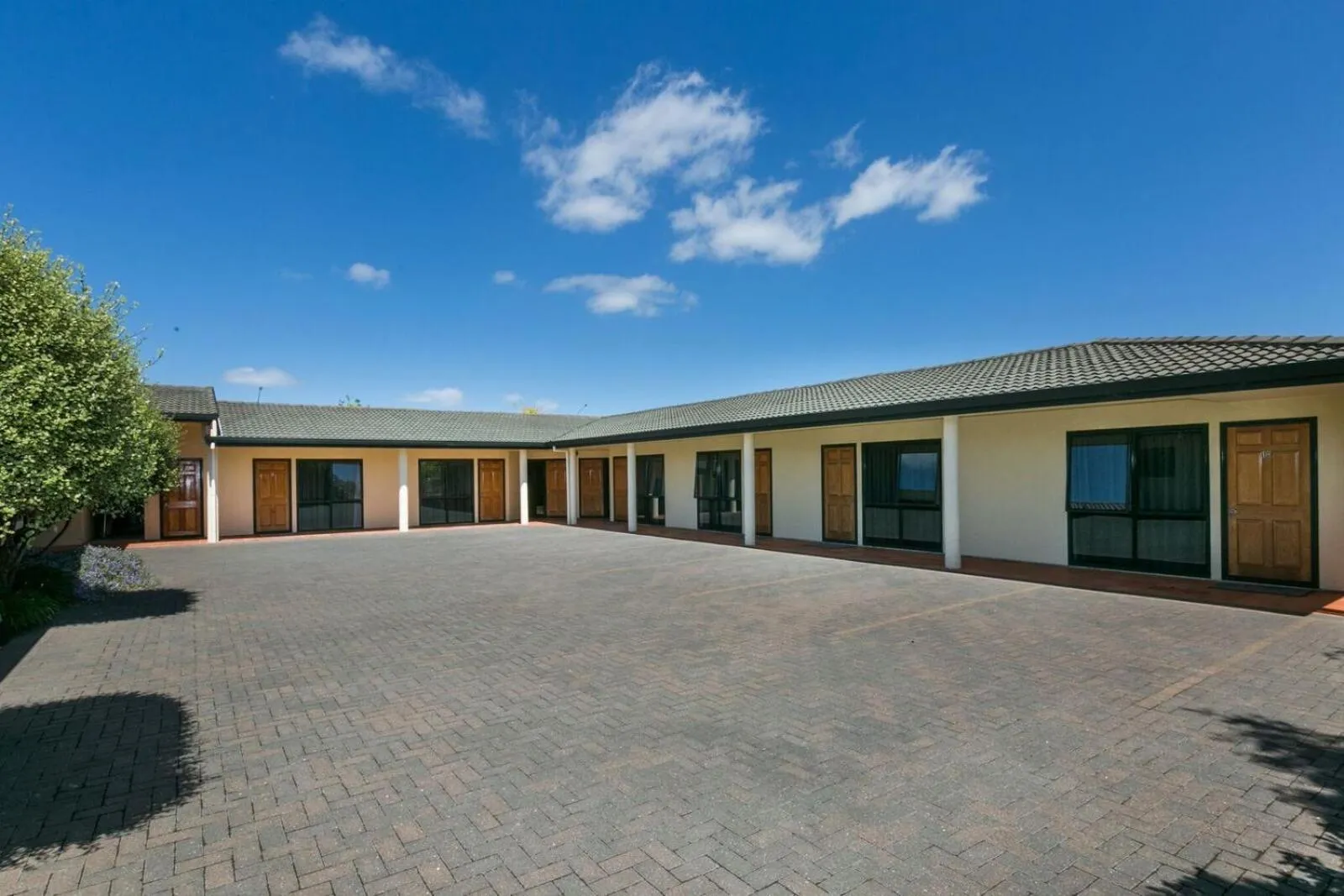 Area and facilities in Fairley Motor Lodge