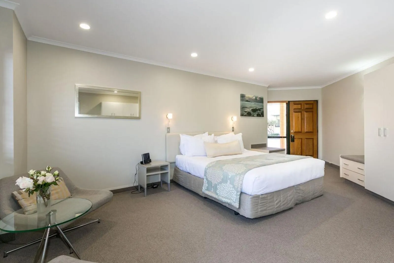 Photo of the whole room, Bed in Fairley Motor Lodge