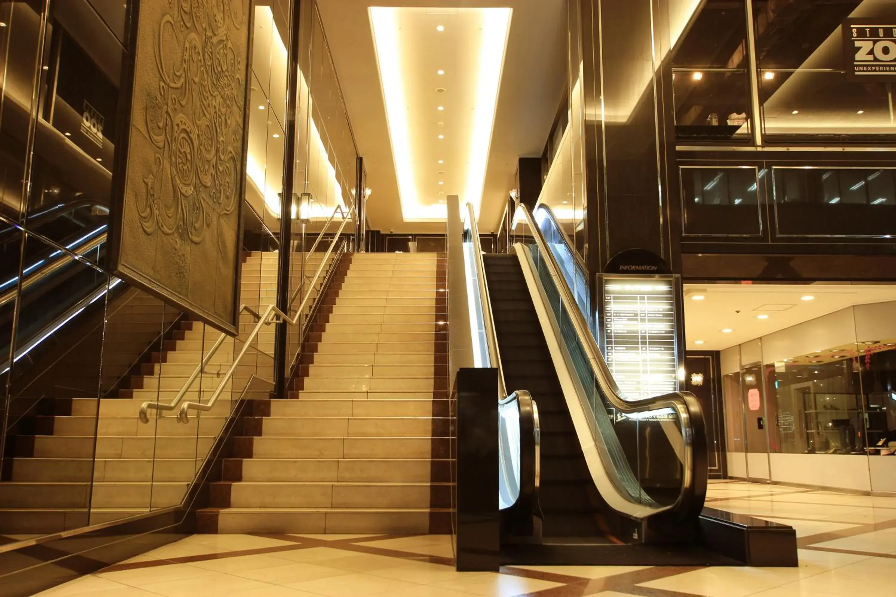 Facade/entrance in Hotel Trusty Nagoya Shirakawa Facade/entrance in Hotel Trusty Nagoya Shirakawa